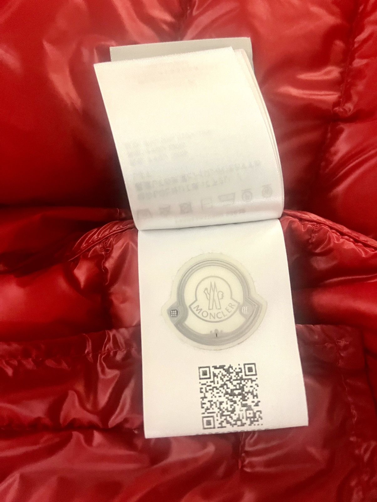 Moncler Brand new / Never worn Moncler Acorus in Parade Red Size US S / EU 44-46 / 1 - 11 Thumbnail