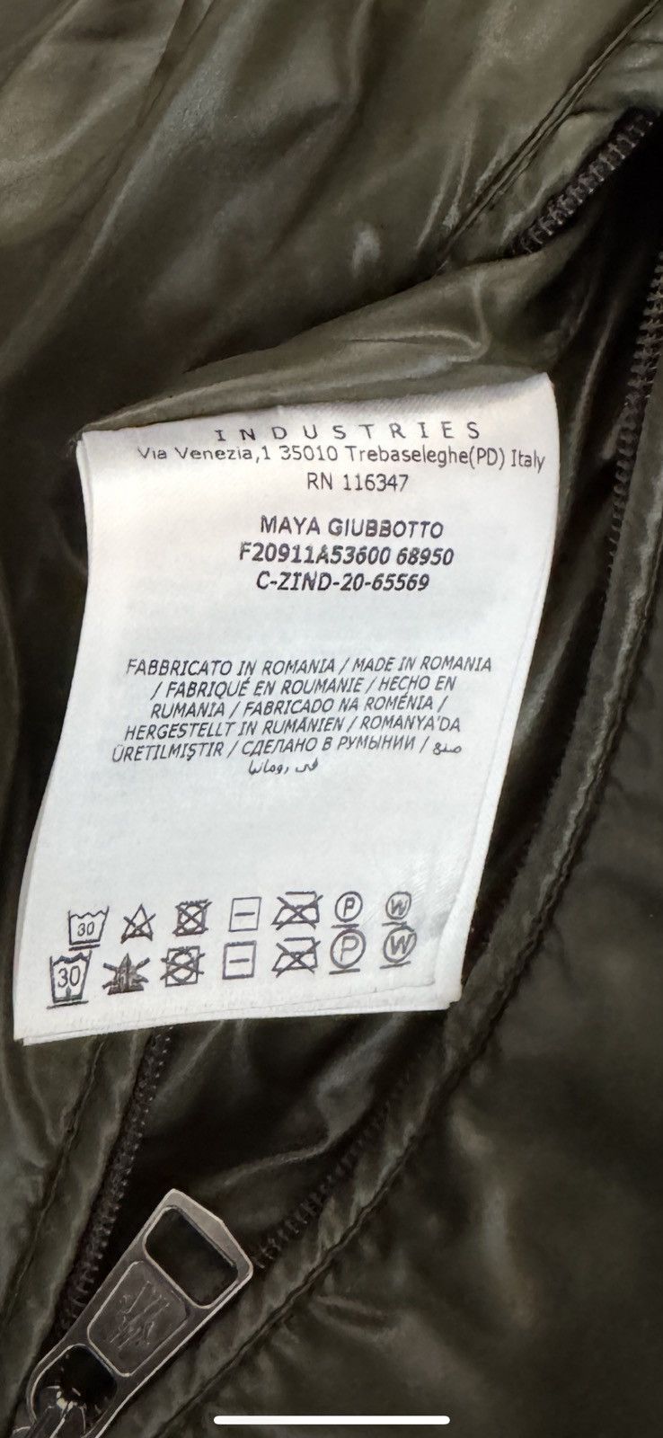 Moncler Moncler maya jacket size 2 army green Size US S / EU 44-46 / 1 - 12 Thumbnail