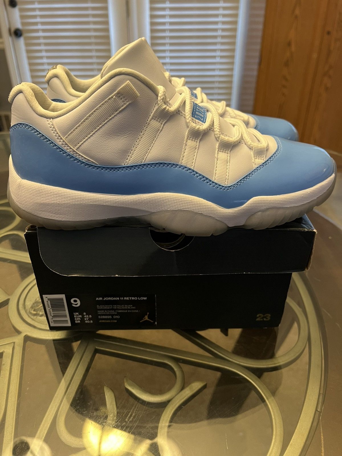 Jordan Brand Jordan 11 Retro Low “UNC” 2017 Size US 9 / EU 42 - 4 Thumbnail