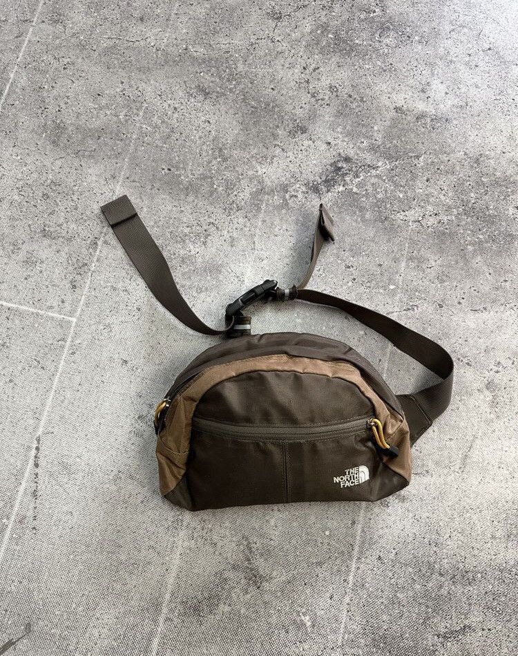 The North Face × Vintage The North Face TNF Bag Messenger Bag Nike Vintage Y2K Size ONE SIZE - 2 Thumbnail