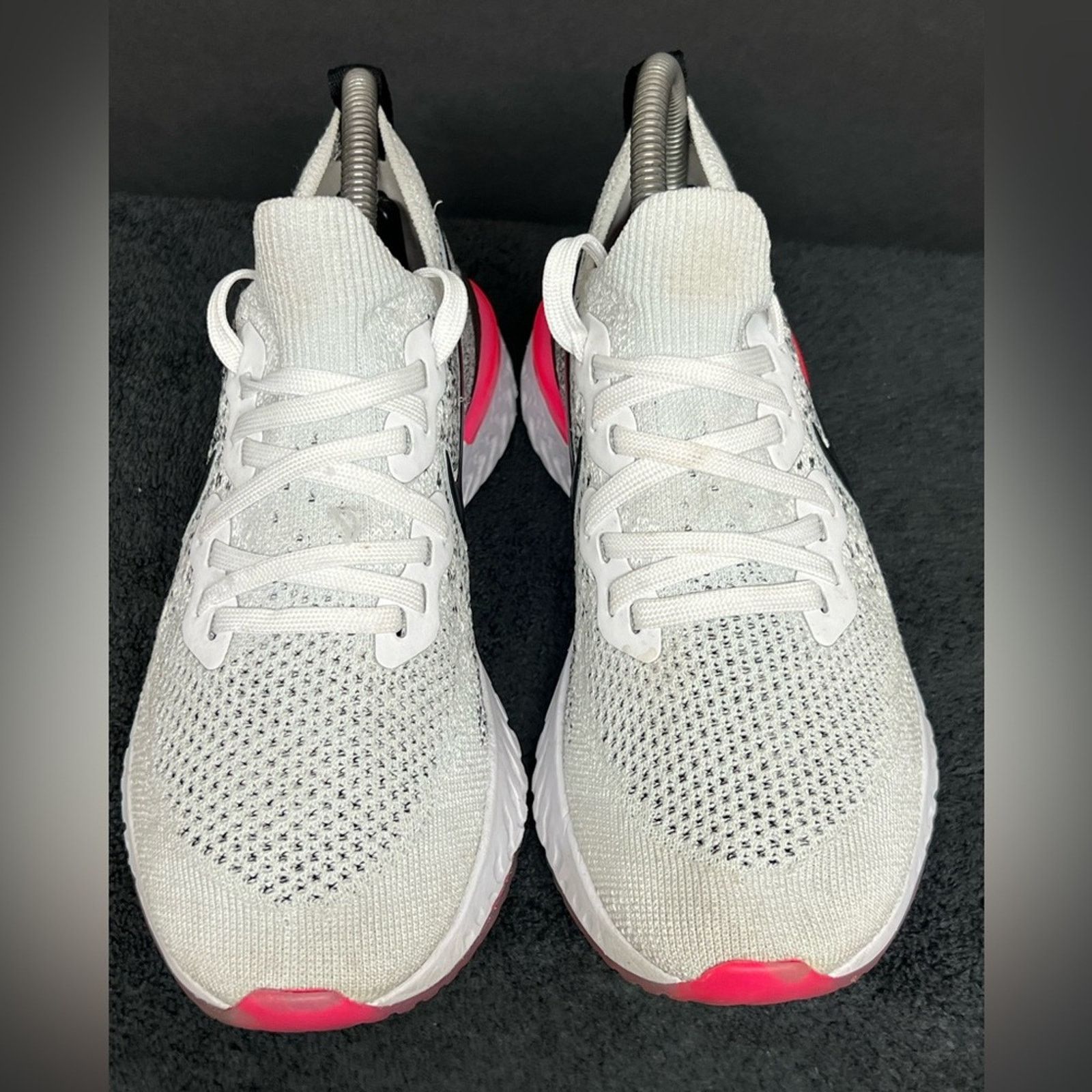 Nike Nike Epic React Flyknit 2 Women's Running Shoes White Oreo Size US 8 / IT 38 - 4 Thumbnail