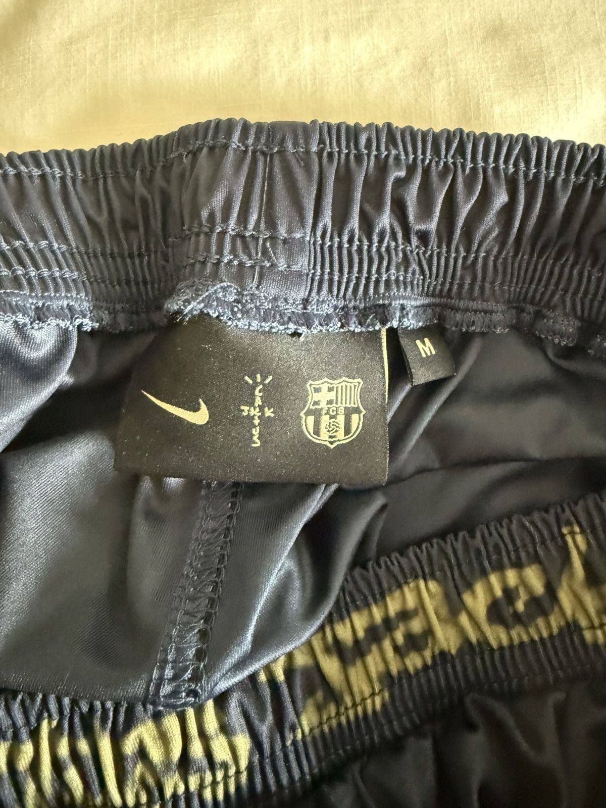 Nike × Travis Scott Nike x Travis Scott Barcelona short Size US 32 / EU 48 - 4 Thumbnail