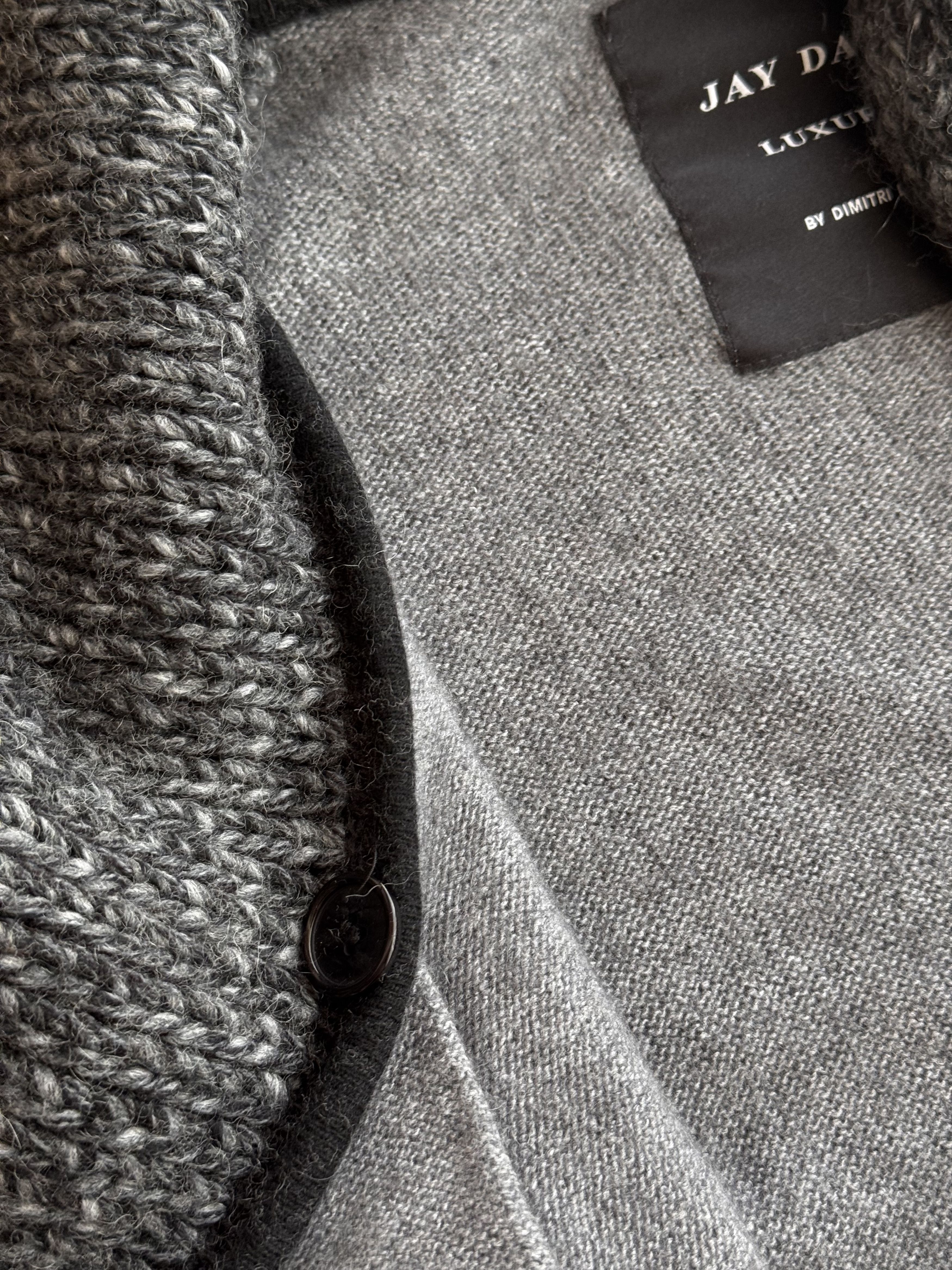 Vintage Vintage Jay Daze Luxury by Dmitri Lange Merino Wool Cardigan Size S / US 4 / IT 40 - 5 Thumbnail
