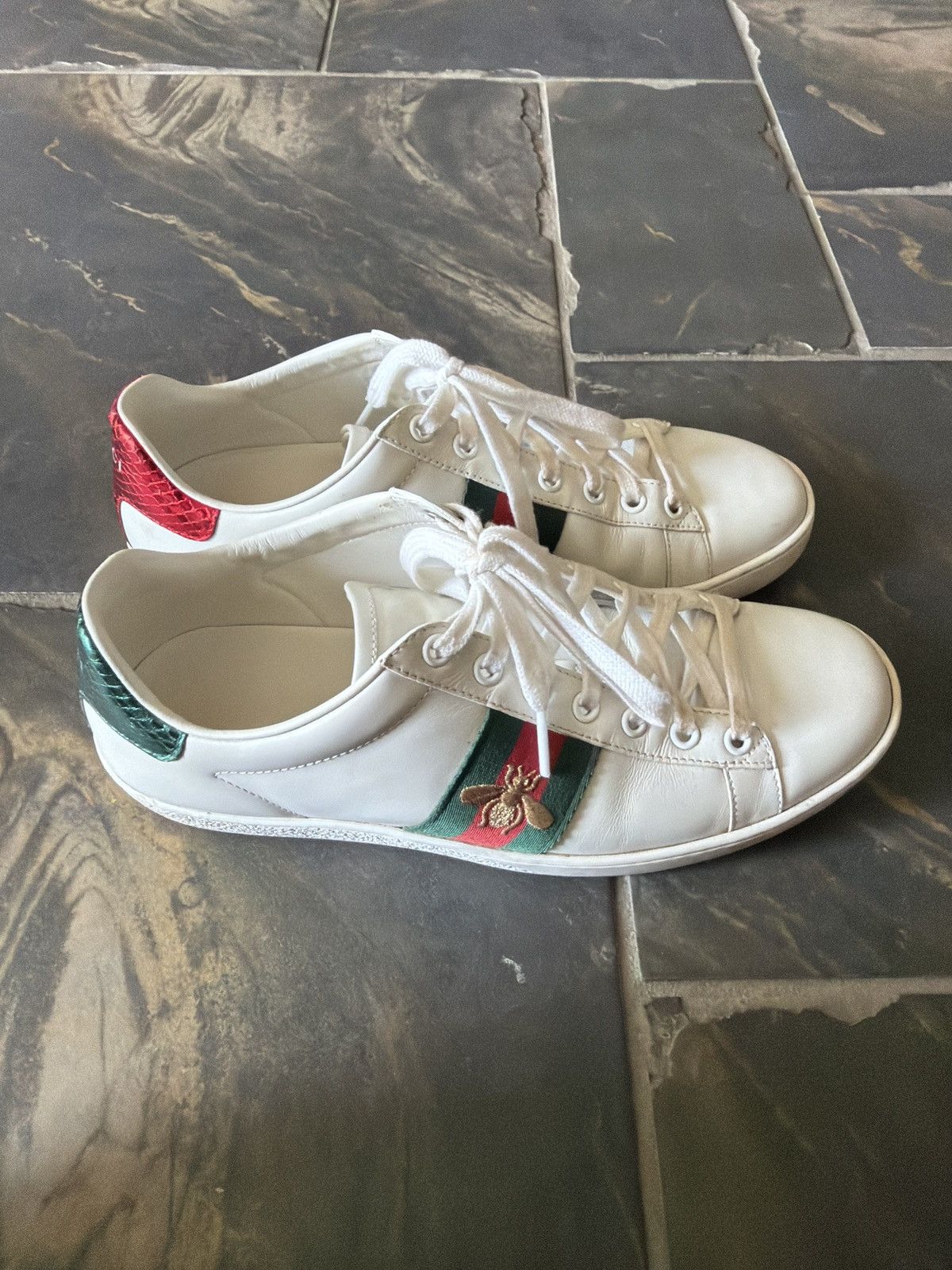 Gucci Gucci Women’s Sneakers Butterfly Size 8 Size US 8 / IT 38 - 1 Thumbnail