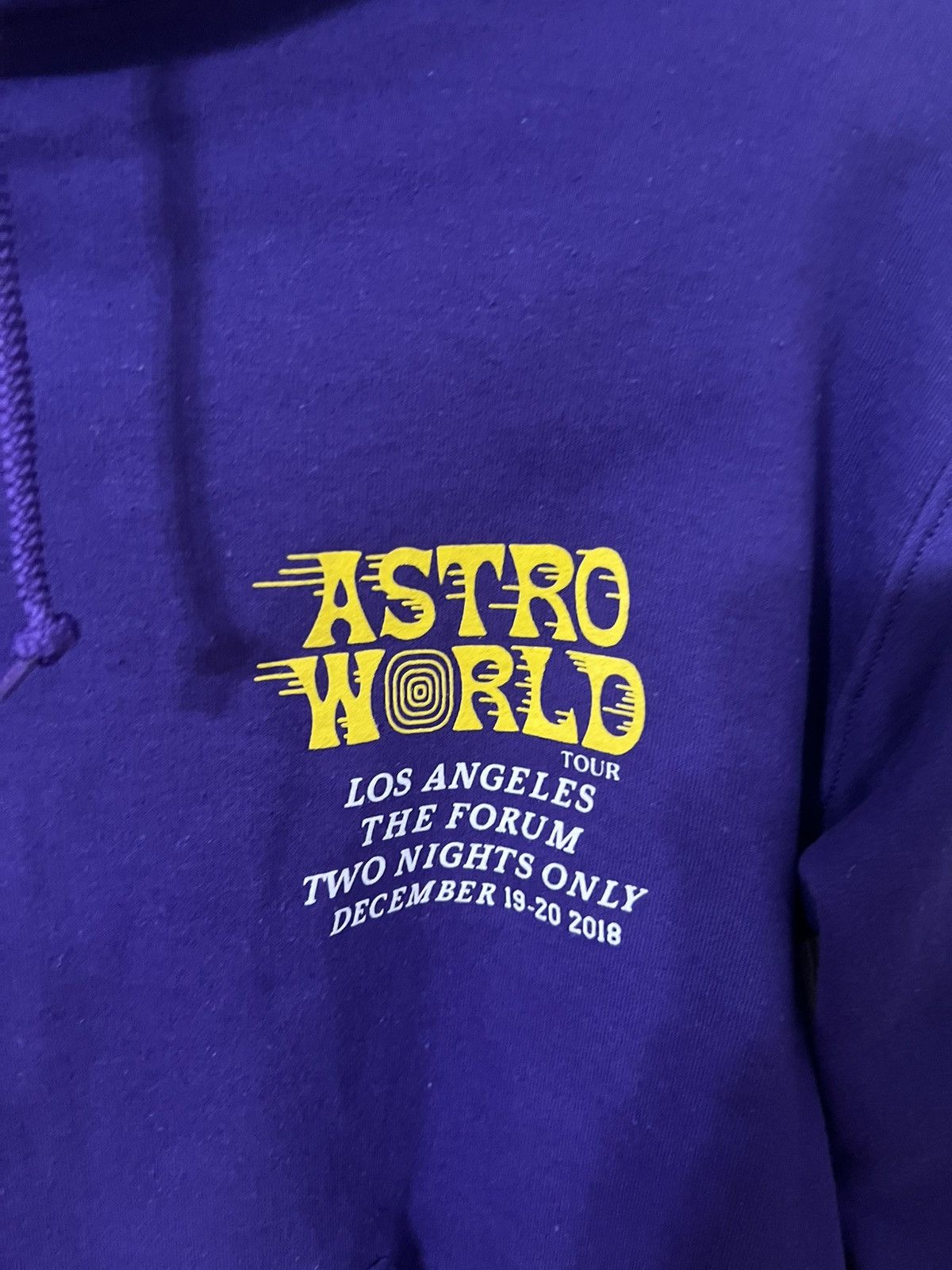 Travis Scott Travis scott astroworld los angeles tour date purple Size US S / EU 44-46 / 1 - 2 Thumbnail