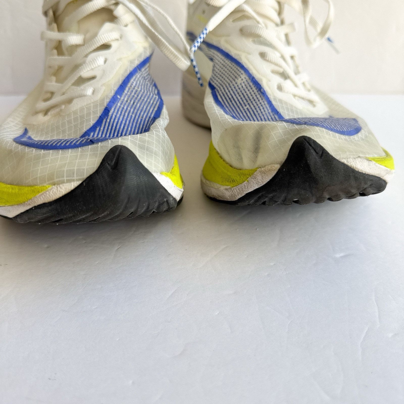 Nike Nike VaporFly White Blue ZoomX Next Mens Size 8 Box Included Size US 8 / EU 41 - 4 Thumbnail