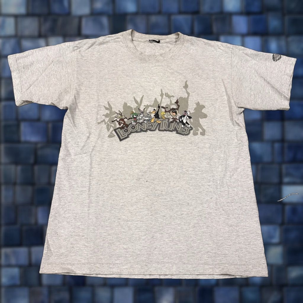 Vintage VINTAGE Warner Bros Looney Tunes T-Shirt Gray L 1990s Cartoon Graphic Tee Mens Size US L / EU 52-54 / 3 - 1 Thumbnail