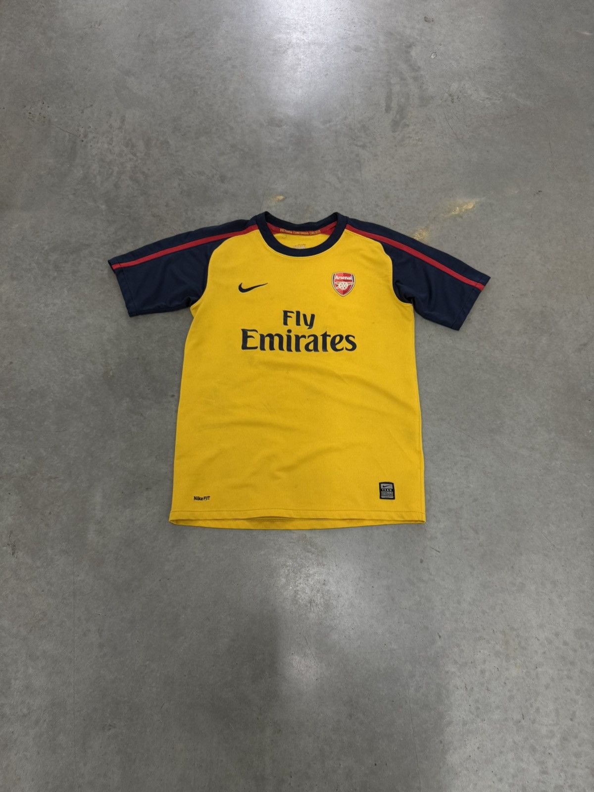 Nike Arsenal FC 2008 Away Soccer Jersey Nike Yellow UK Small Size US S / EU 44-46 / 1 - 1 Thumbnail