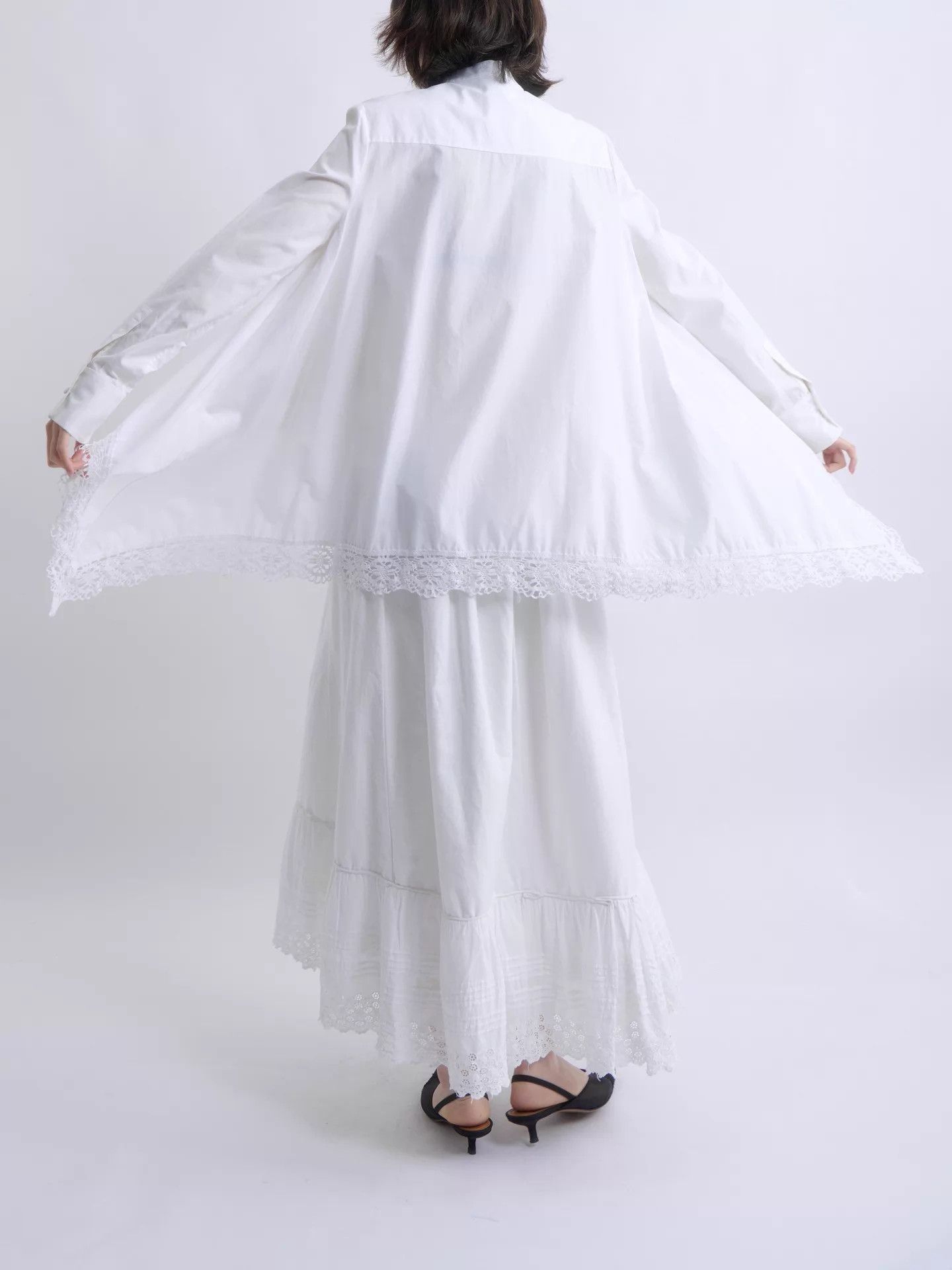 Alexander McQueen Alexander McQueen 2019SS White Cotton Lace Cape Shirt 38 Size XS / US 0-2 / IT 36-38 - 3 Thumbnail