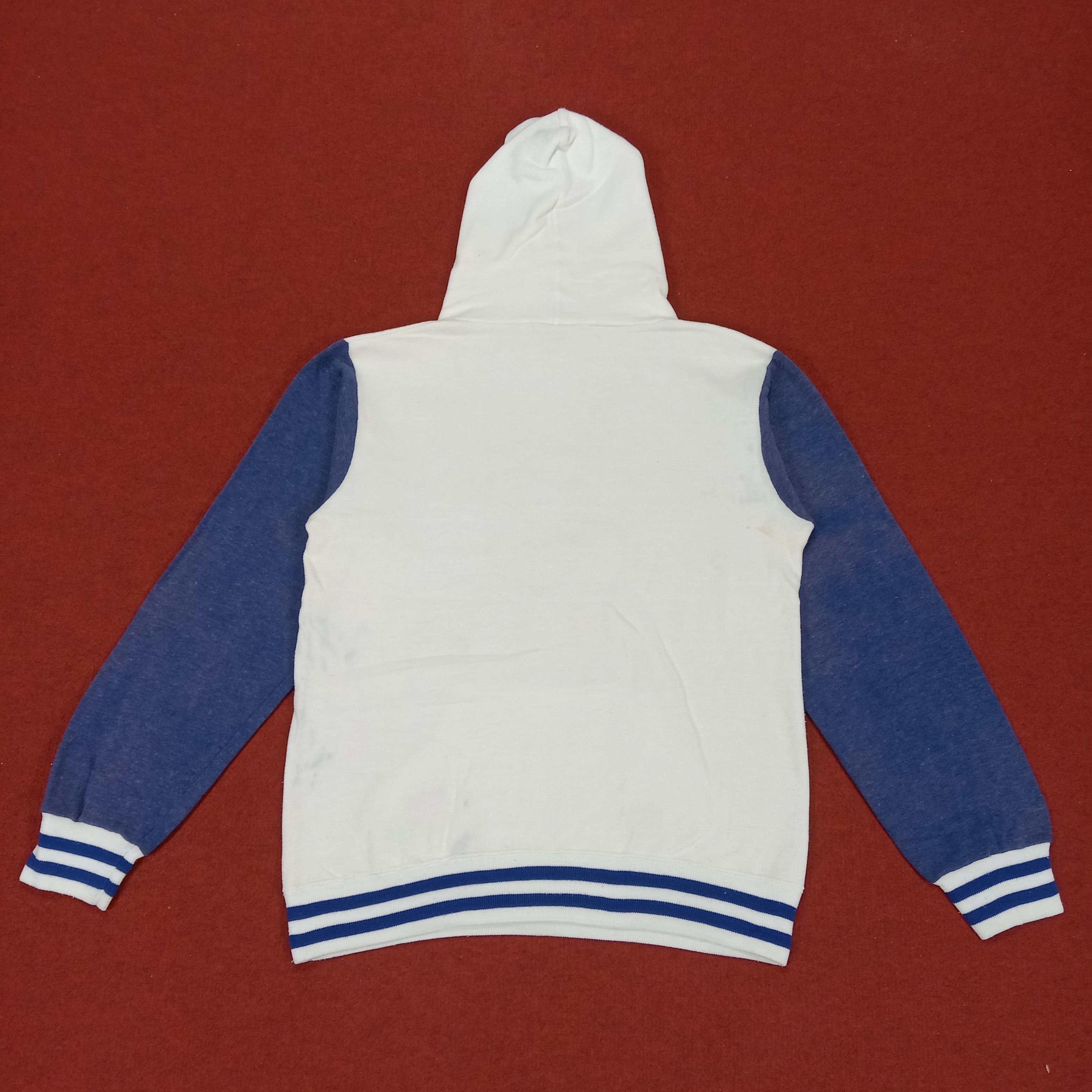Vintage Alaska 86 Center Design Streetwear Style Vintage Hoodies Size US S / EU 44-46 / 1 - 3 Thumbnail