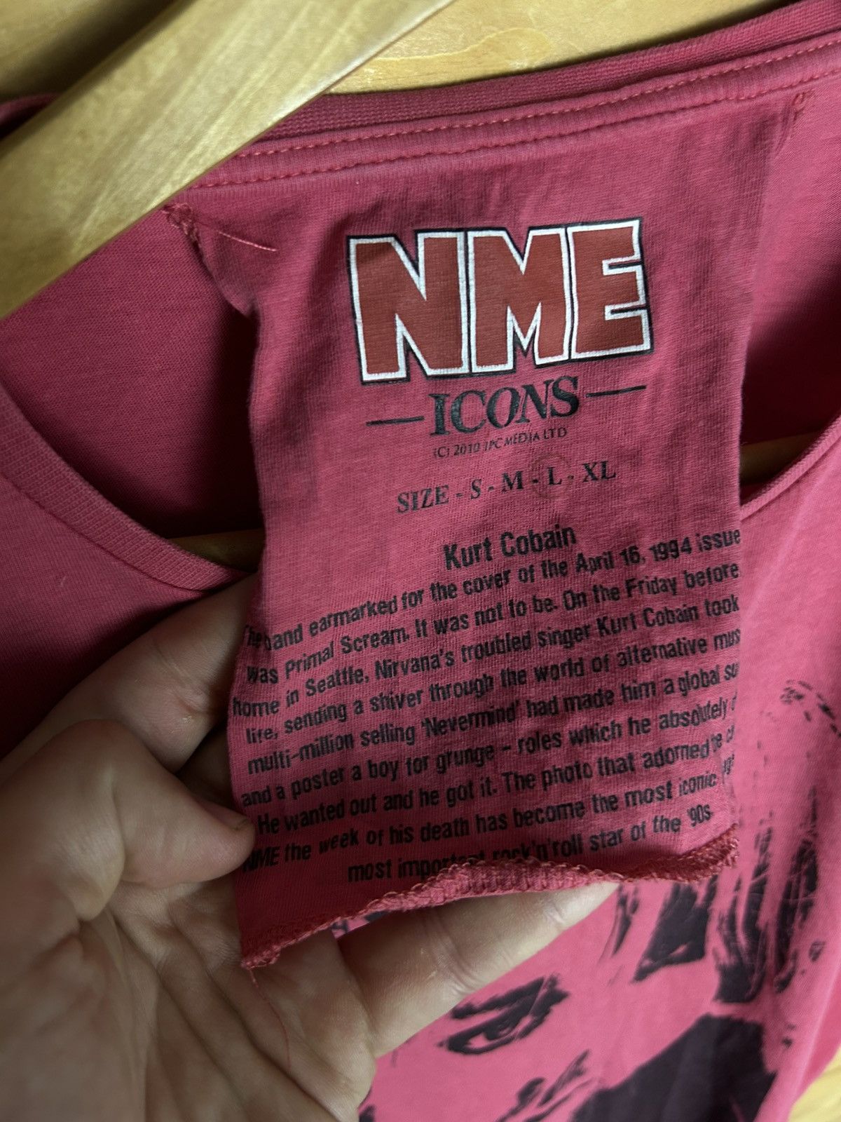 Nirvana Vintage 00s NME icons Kurt Cobain t shirt Size US L / EU 52-54 / 3 - 5 Thumbnail