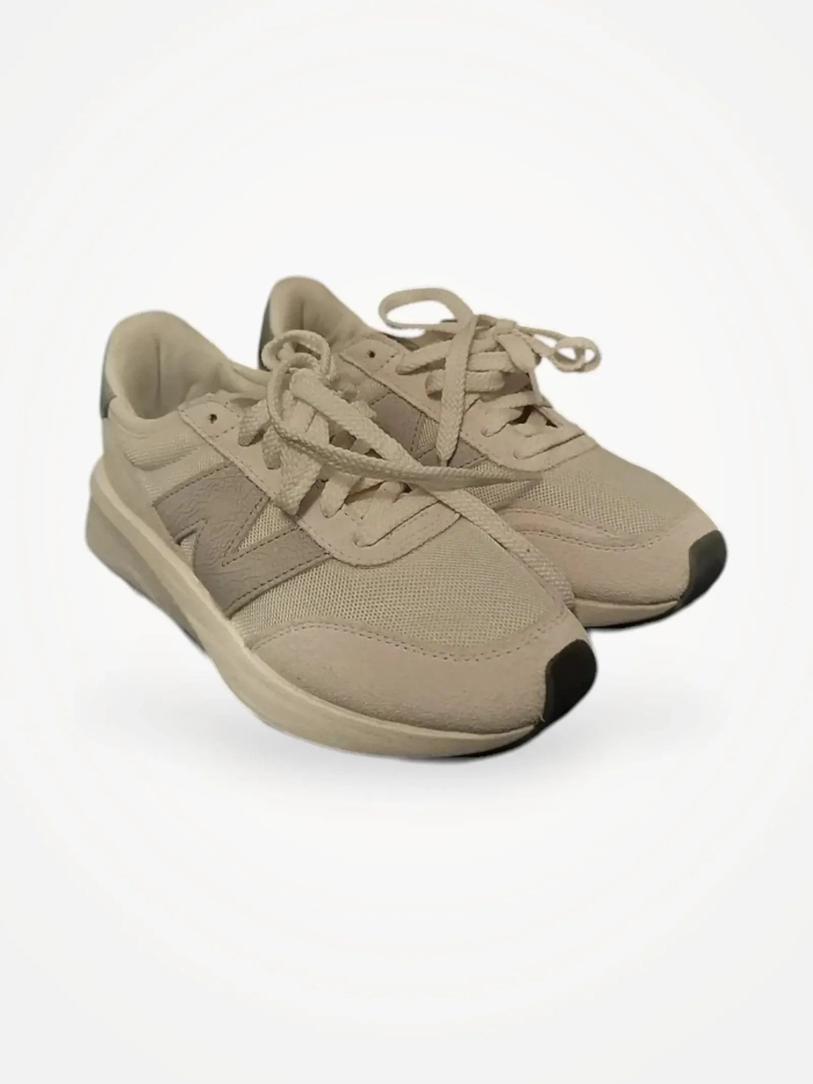 New Balance New Balance New Balance 370 Sneakers Size US 7 / IT 37 - 1 Thumbnail