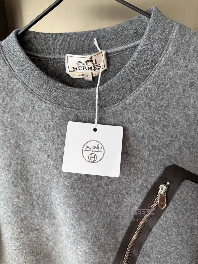 Hermes Hermes Gray men's lambswool pocket sweatshirt Size US S / EU 44-46 / 1 - 6 Thumbnail