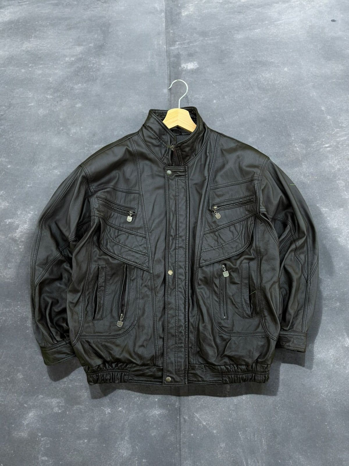 Japanese Brand × Leather × Vintage Vintage Zipper Up Leather Jacket vintage 90’ Size US L / EU 52-54 / 3 - 1 Thumbnail