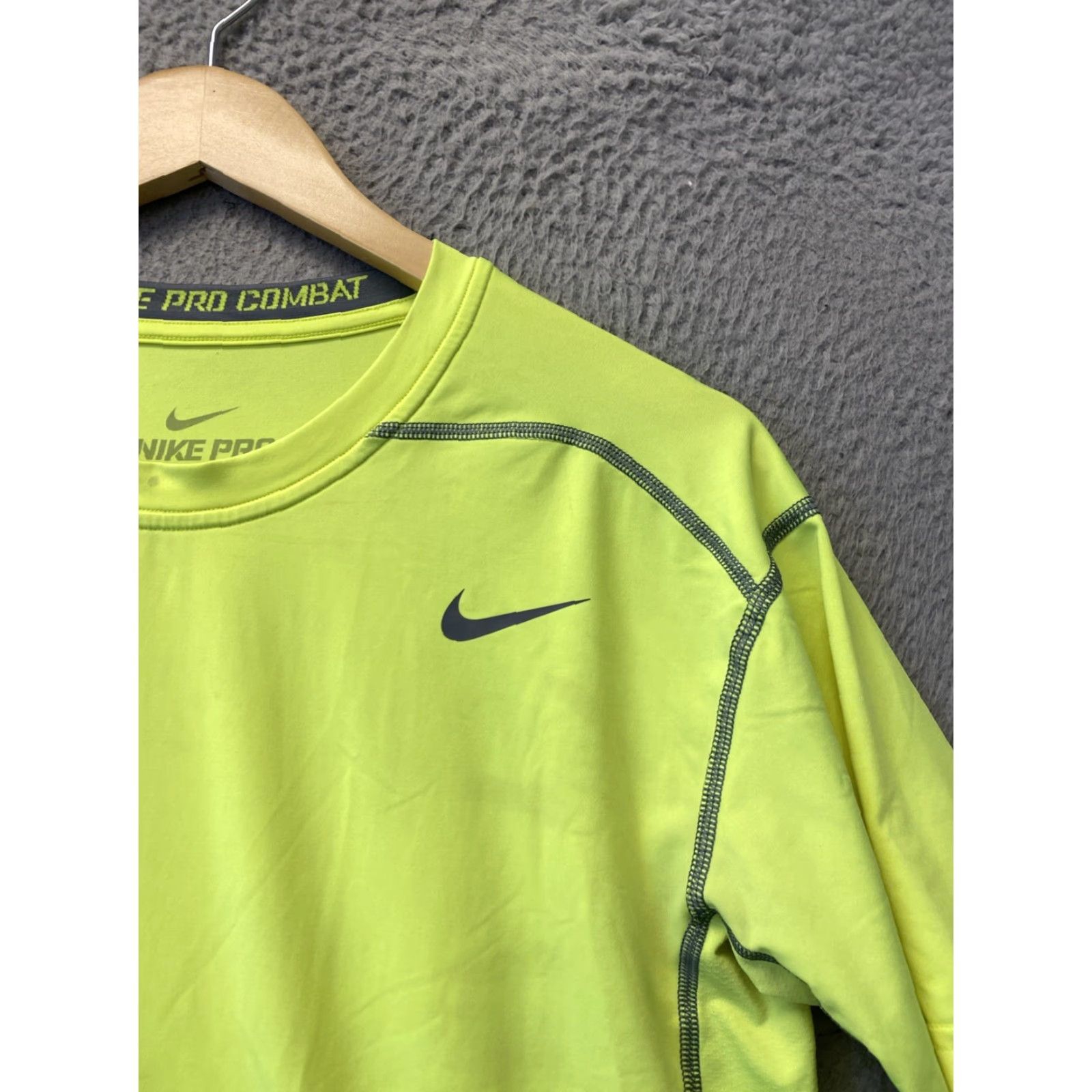 Nike Nike Pro Neon Fluorescent Shirt Short Sleeve Women's XXL Yellow Hi Visibility Athletic Nike Pro Neon Shirt Size XXL / US 16-18 / IT 52-54 - 3 Thumbnail