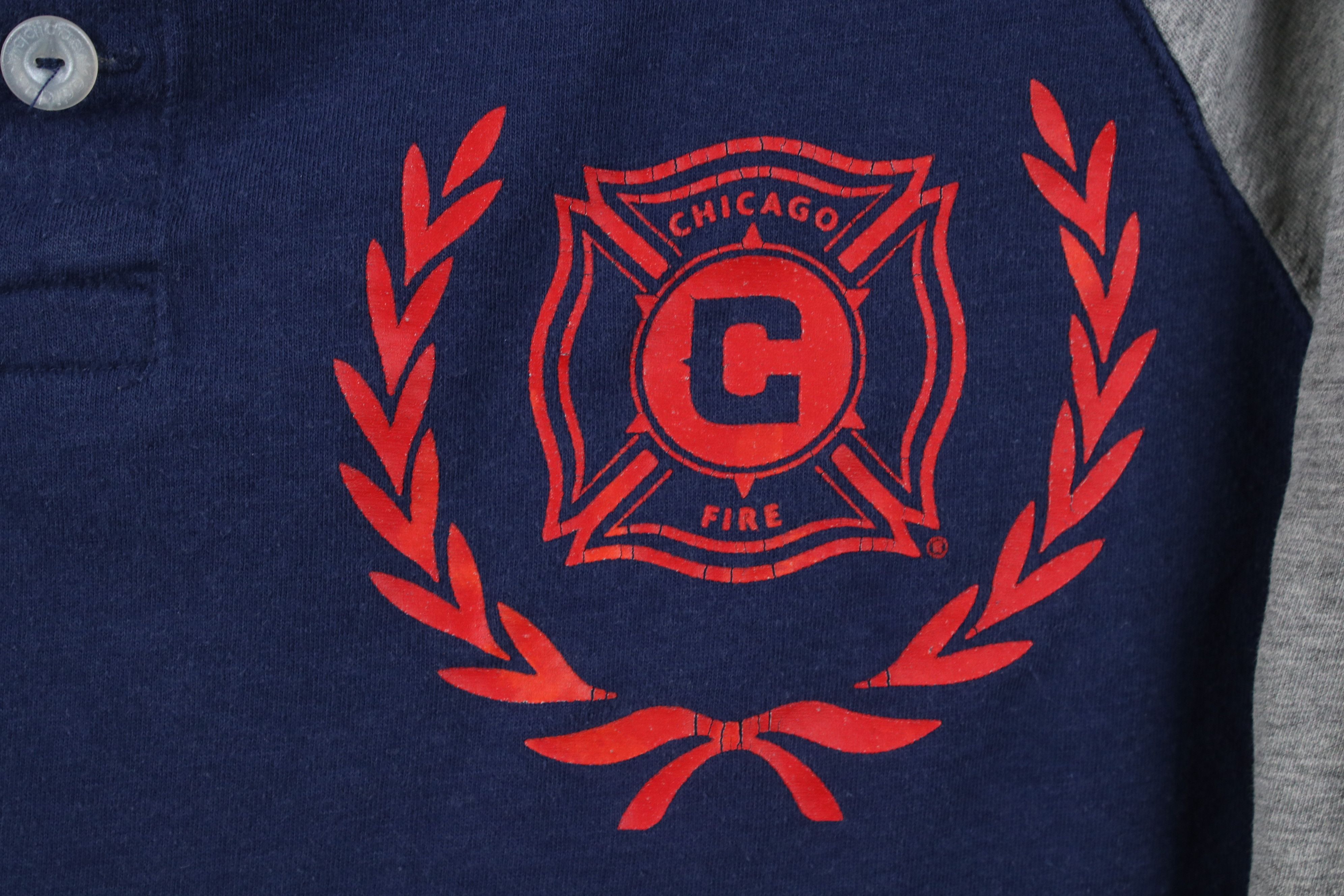 Adidas Adidas MLS Soccer Chicago Fire Raglan Henley T-Shirt Blue Size US L / EU 52-54 / 3 - 4 Thumbnail