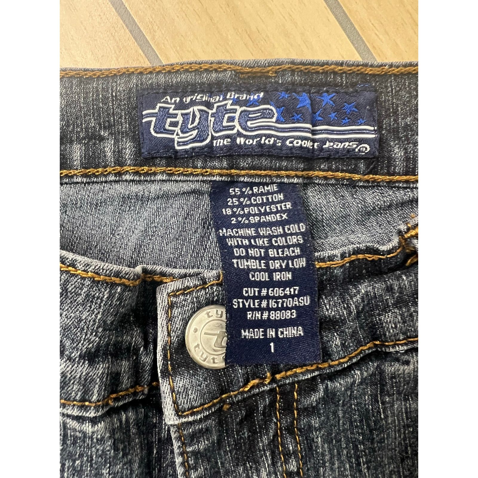 Other Tyte VTG Y2K Flare Leg Bootcut Jeans Size 25" / US 0 / IT 36 - 5 Thumbnail