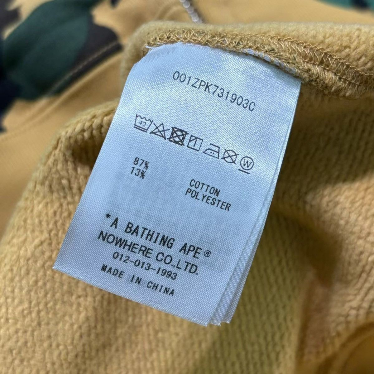 Bape COLOR CAMO SHARK FULL ZIP HOODIE Size US L / EU 52-54 / 3 - 5 Thumbnail