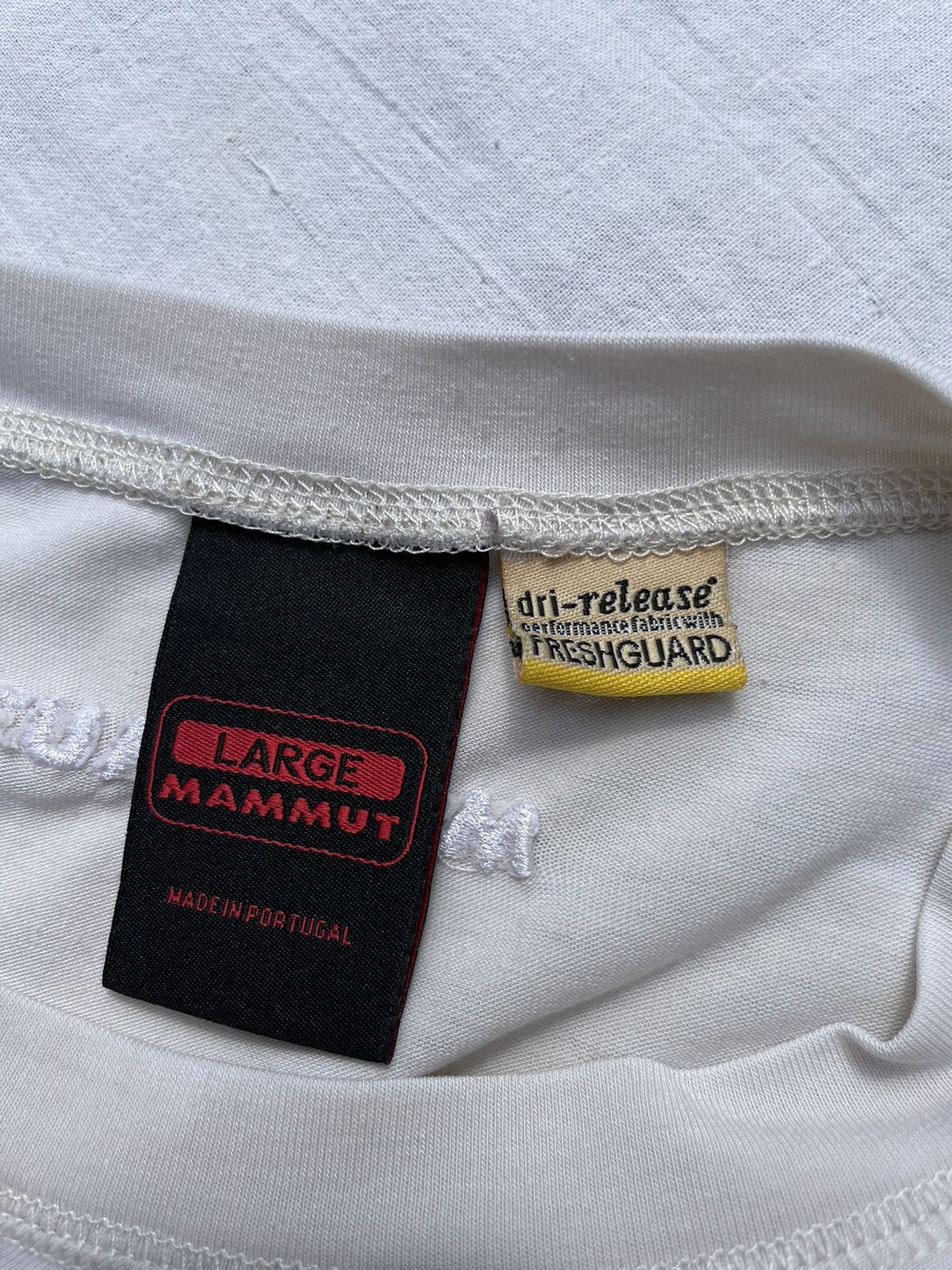Mammut × Vintage Vintage Mammut T-Shirt Size US L / EU 52-54 / 3 - 8 Thumbnail