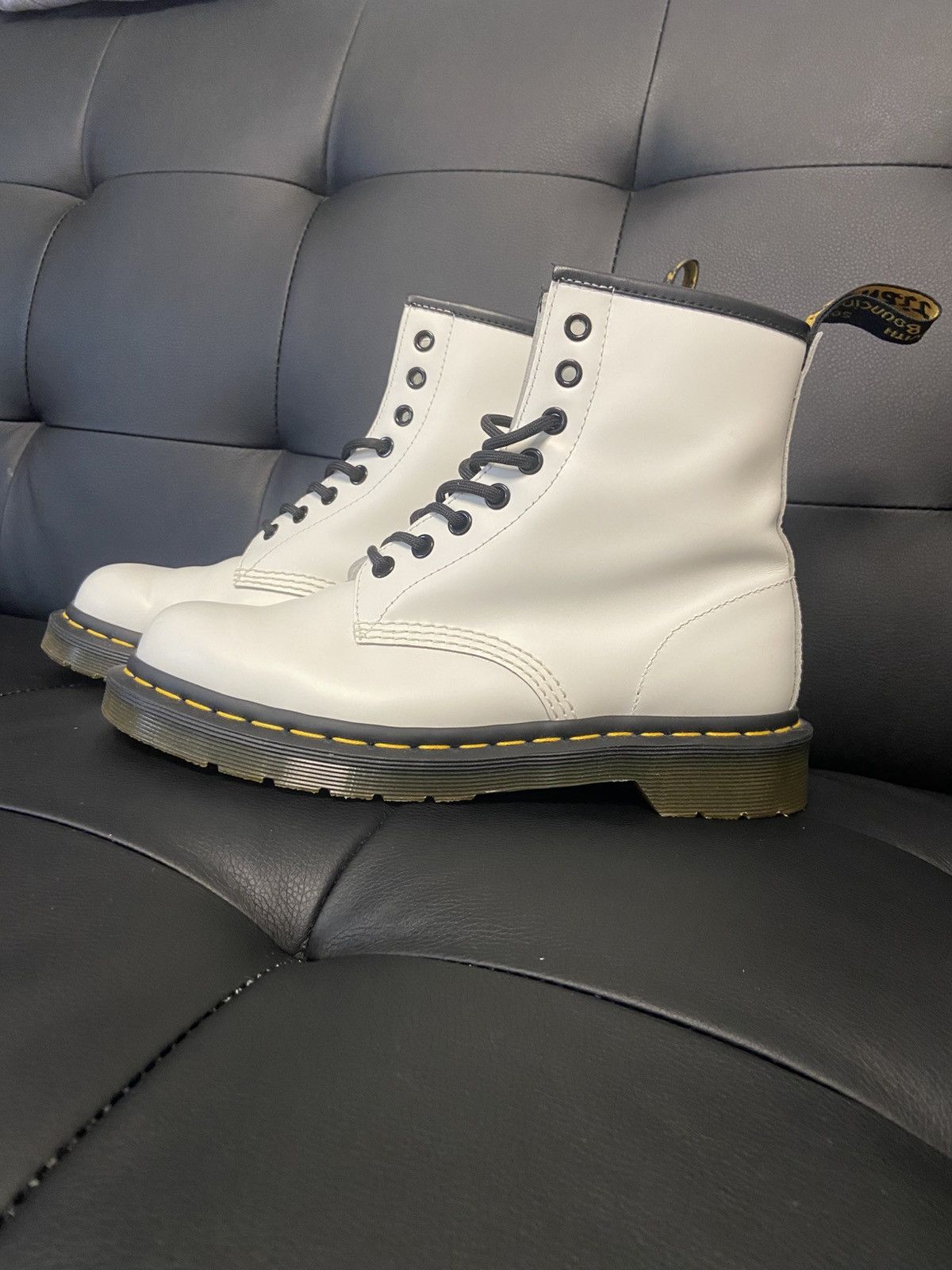 Dr. Martens Dr.Martens 1460 Women Leather White Size US 7 / IT 37 - 4 Thumbnail