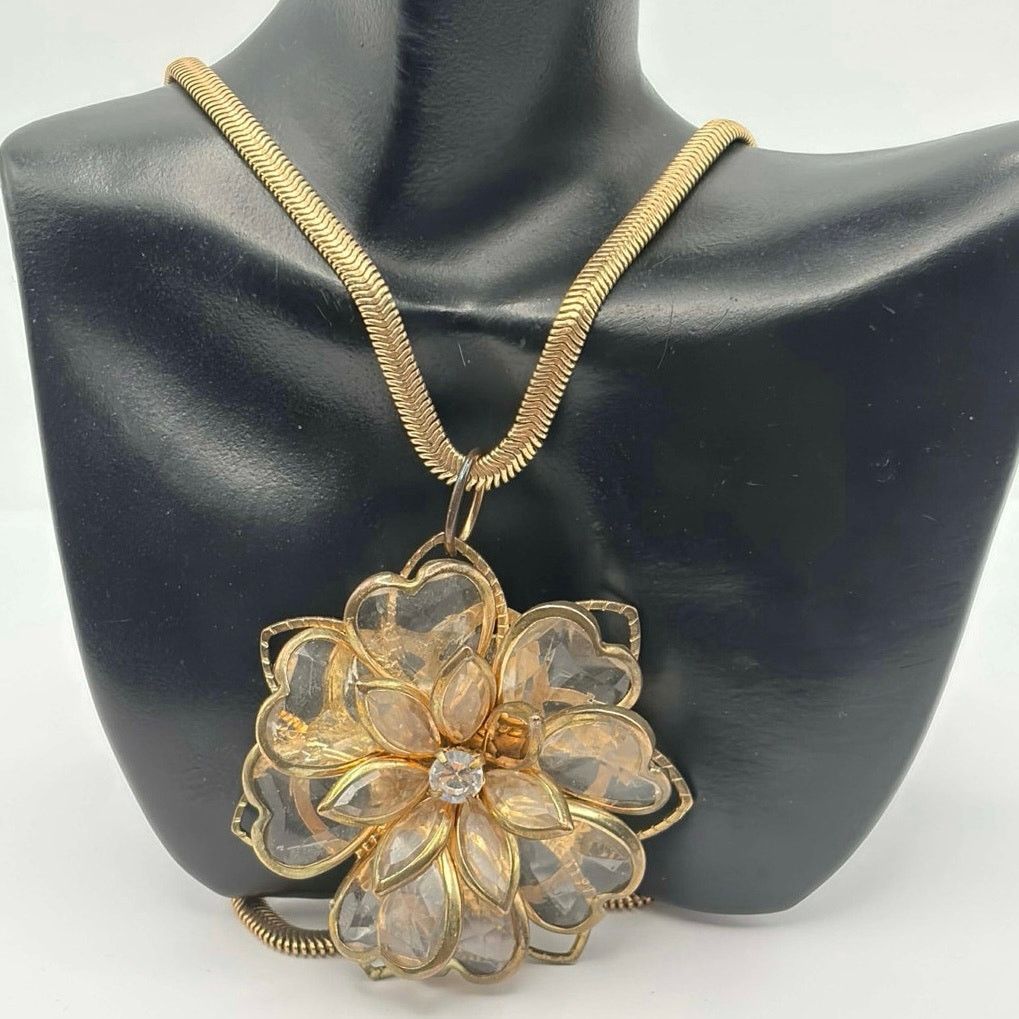 Other Vintage Gold Floral Necklace Size ONE SIZE - 2 Thumbnail