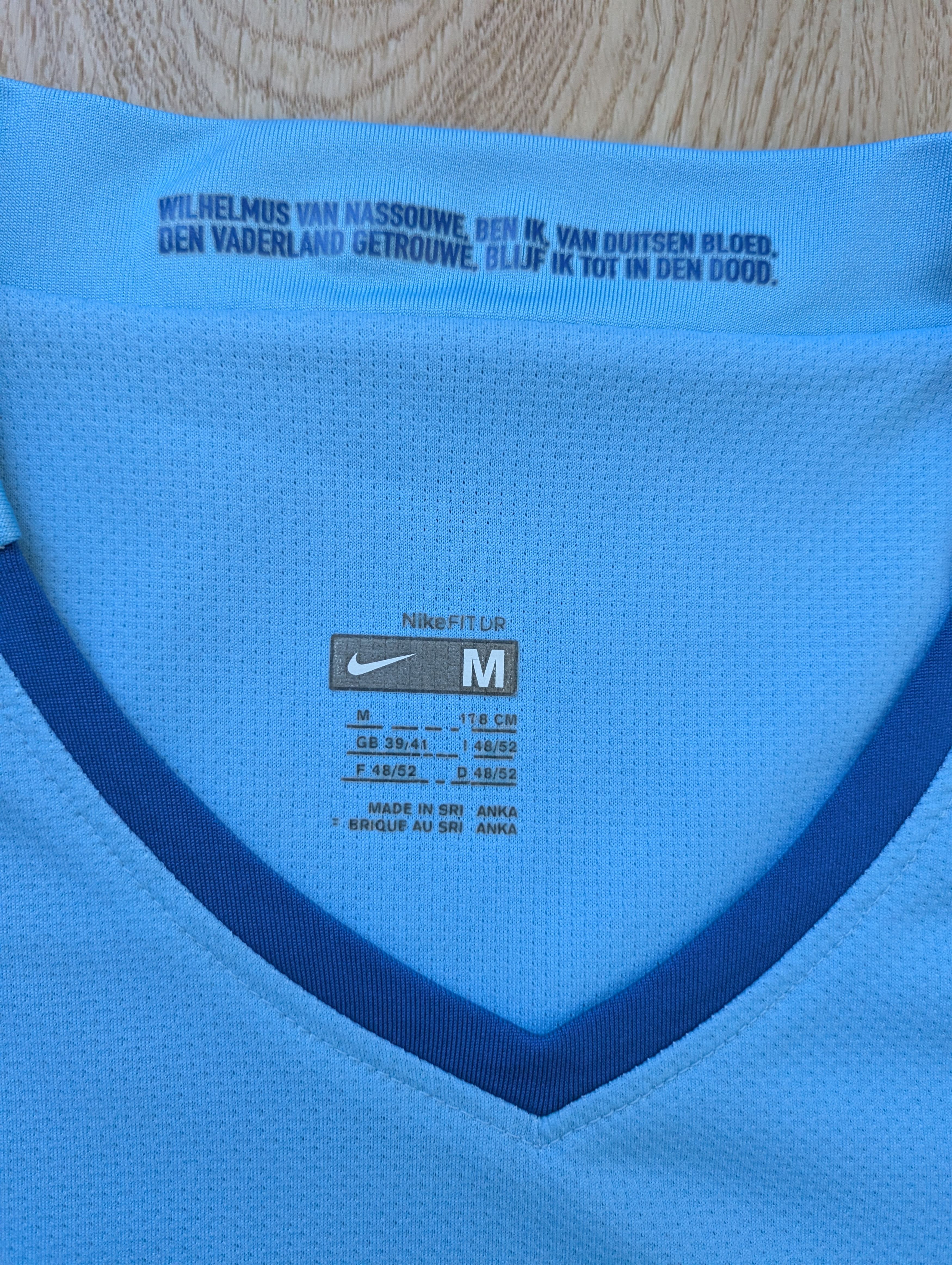 Nike Holland 2008 2009 Away Shirt Nederland Football Jersey Size US M / EU 48-50 / 2 - 3 Thumbnail