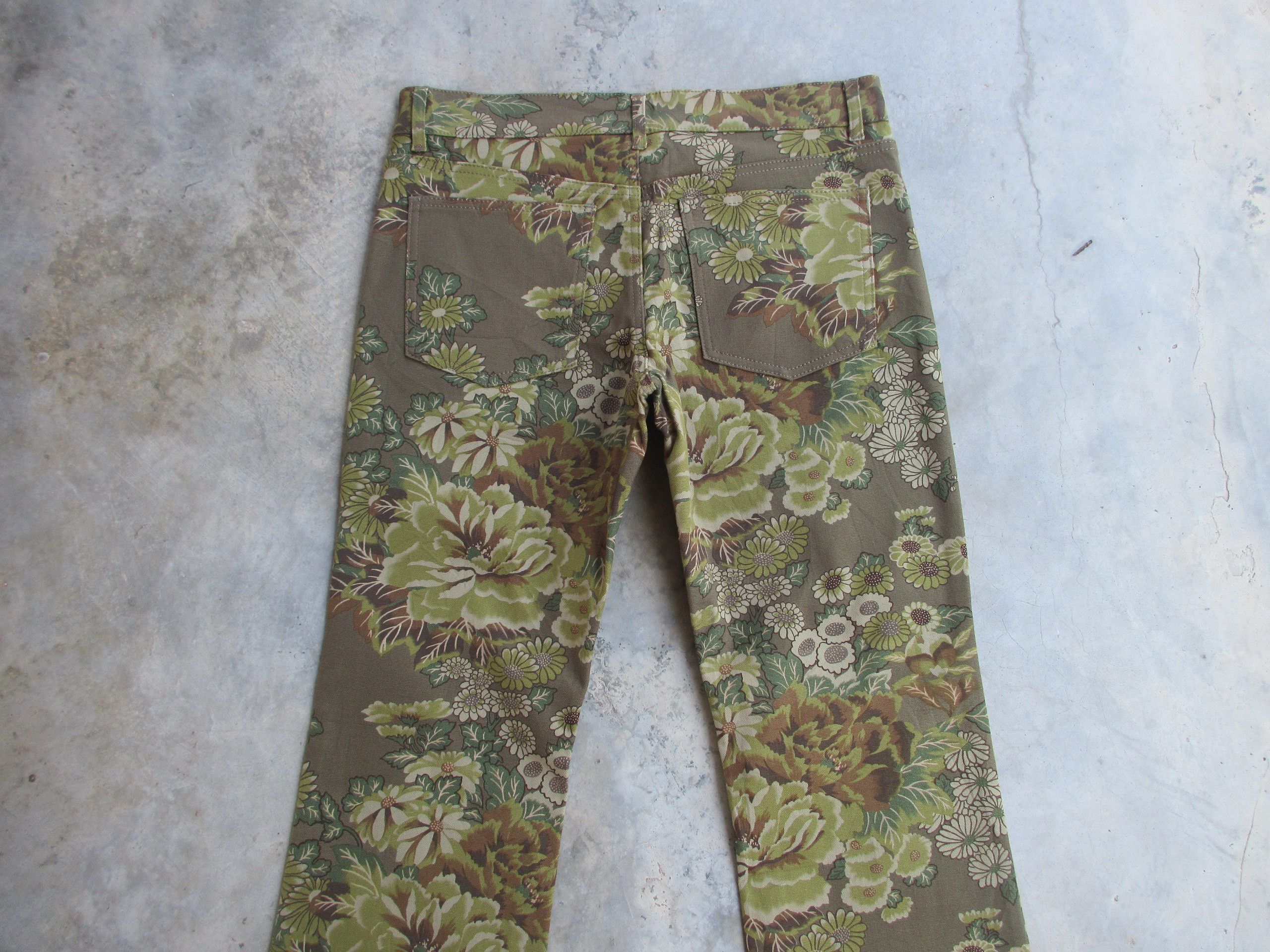 Japanese Brand FLARED JAPANESE CHEALSEA OLD FLORAL ABSTRACT LOWRISE SLIM Size US 28 / EU 44 - 8 Thumbnail