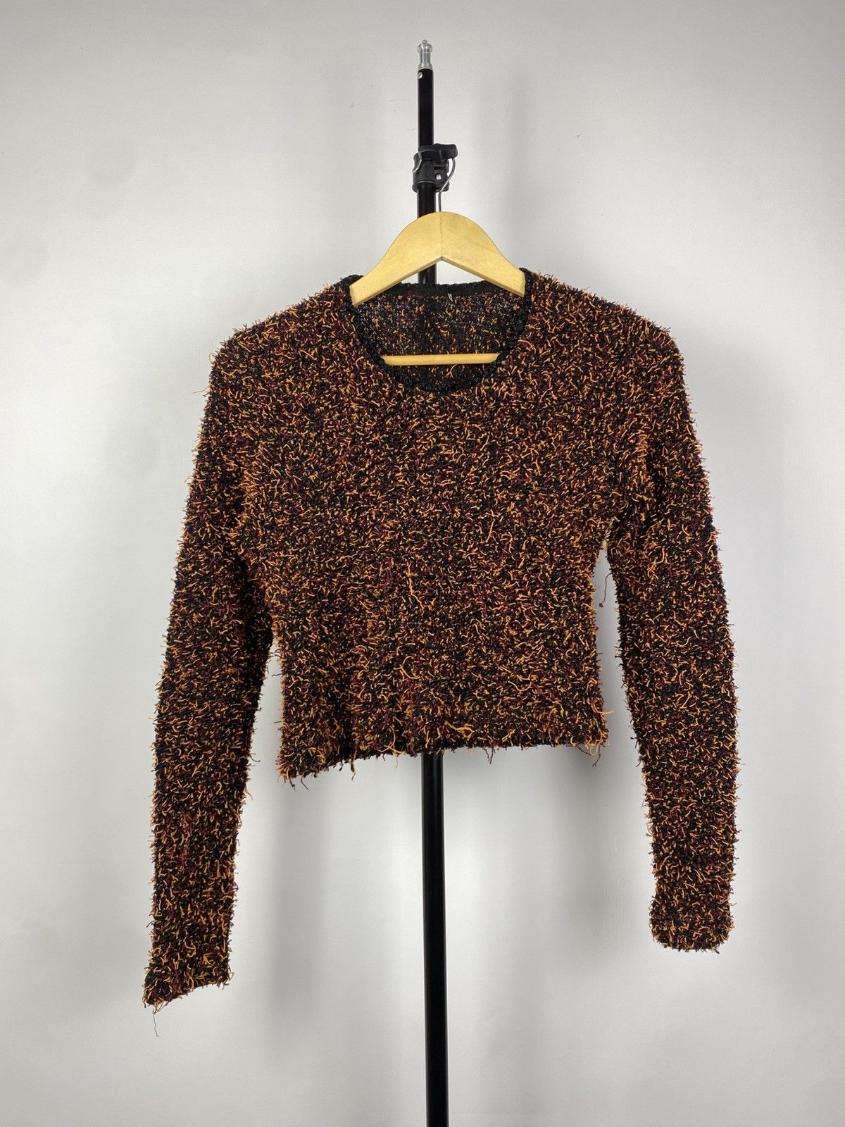 Japanese Brand × Vintage Vintage 🔥 Japanese Y2K Fuzzy Mohair Style Cropped Sweater Size M / US 6-8 / IT 42-44 - 1 Thumbnail