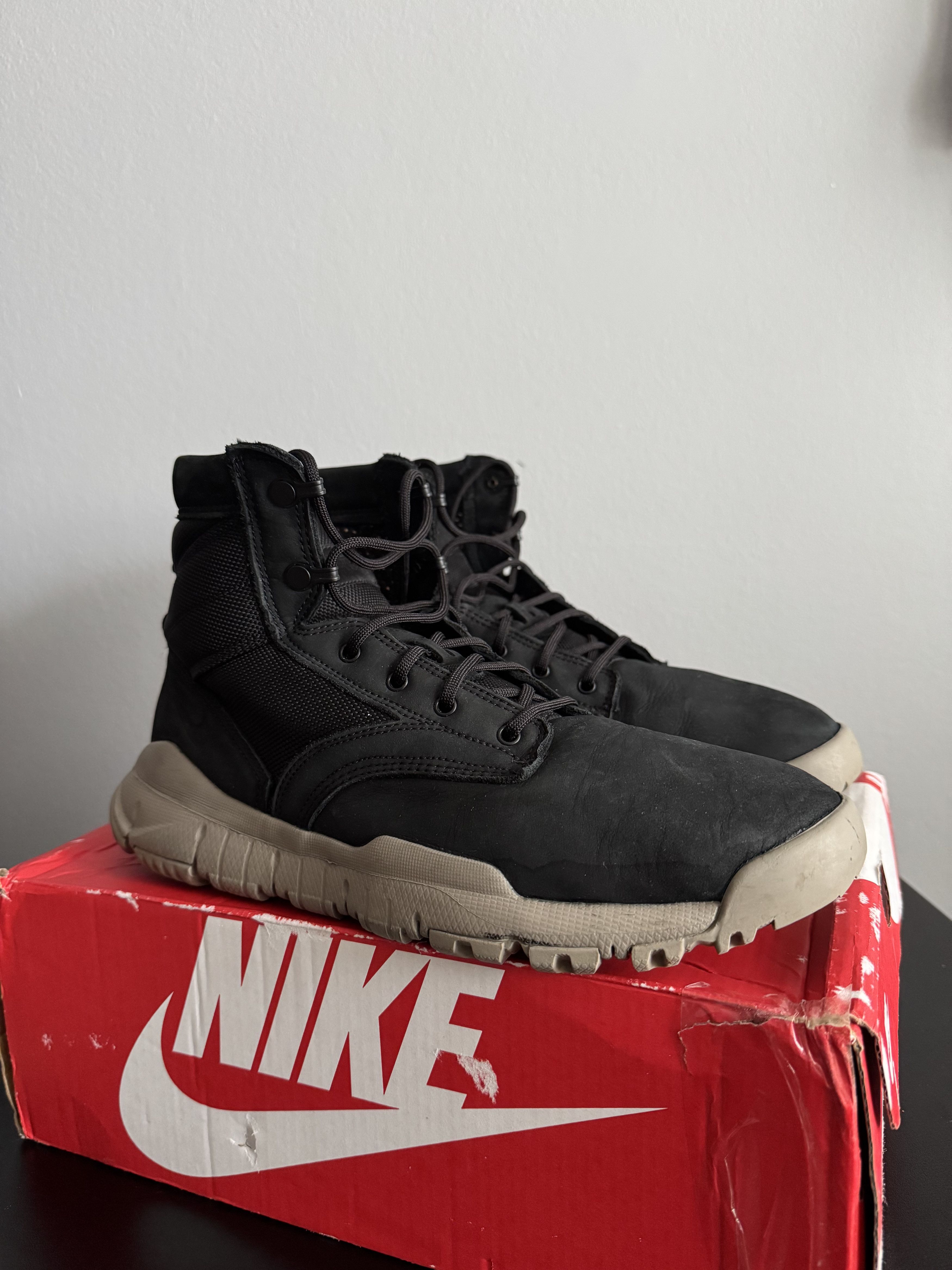 Nike Nike SFB 6 ACG NSW Black Taupe Leather Boots 862507-002 Size US 9.5 / EU 42-43 - 3 Thumbnail