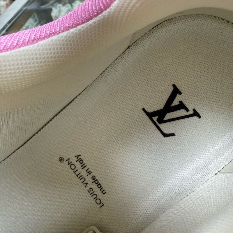 Louis Vuitton Louis Vuitton Pink Canvas Low-Top Trainers - Size US 10 / EU 43 - 7 Thumbnail
