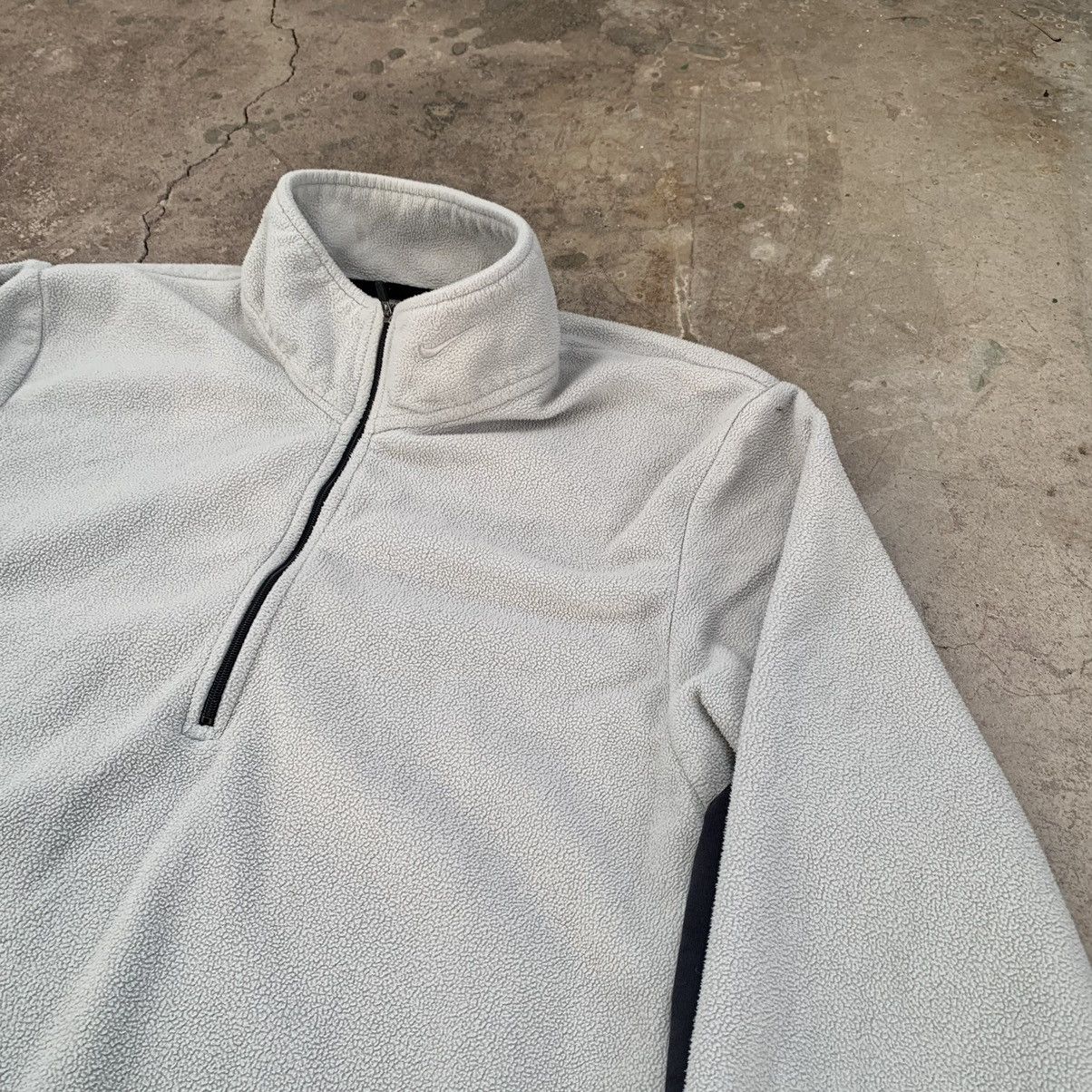 Nike × Vintage Nike y2k Vintage small Logo Fleece 1/3 Zip Baggy Sweatshirt Size US L / EU 52-54 / 3 - 3 Thumbnail