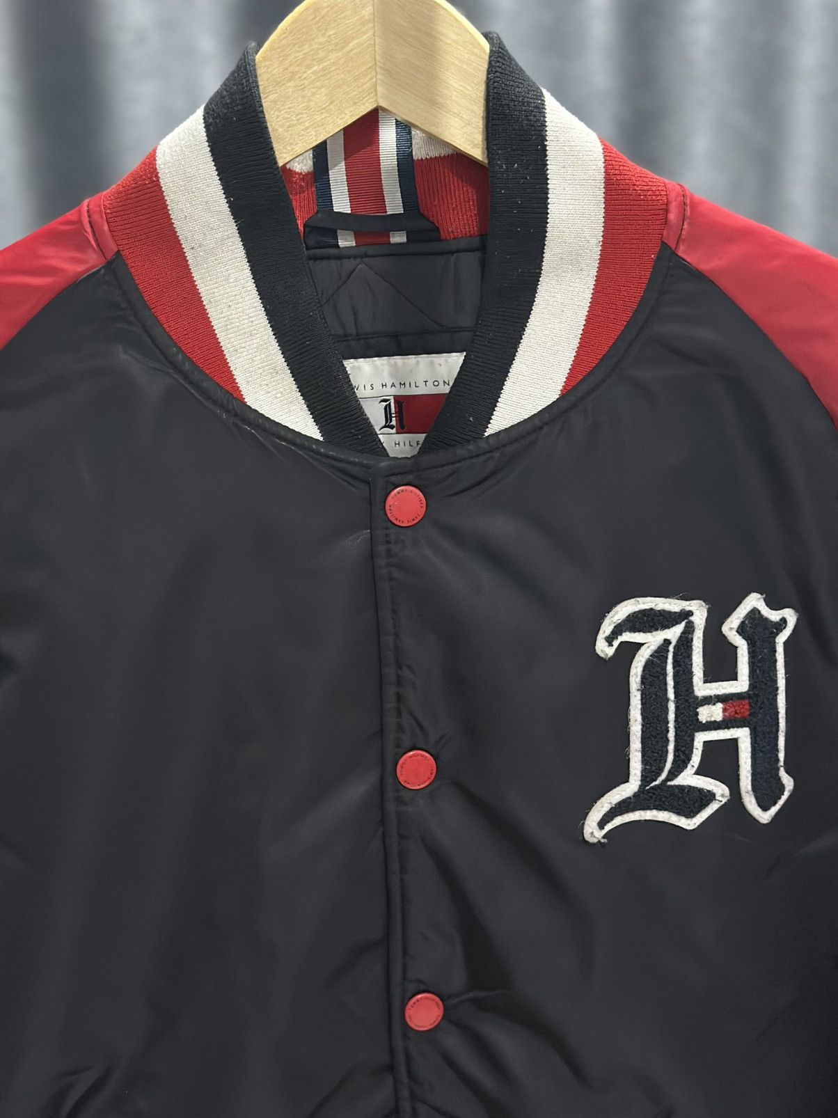 Tommy Hilfiger Tommy Hilfiger x Lewis Hamilton Varsity Bomber Jacket Size US L / EU 52-54 / 3 - 2 Thumbnail
