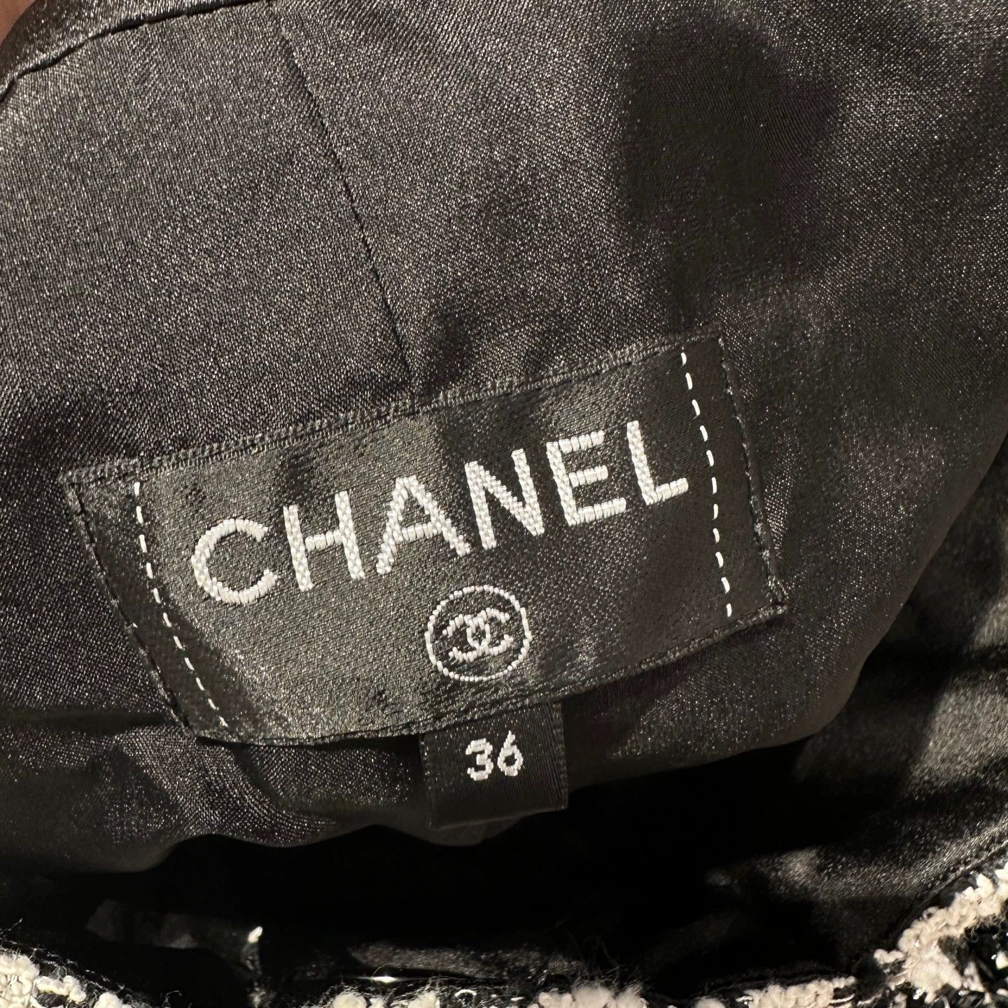 Chanel Chanel Rooftop Check Shorts 36 Cotton Size 26" / US 2 / IT 38 - 3 Thumbnail