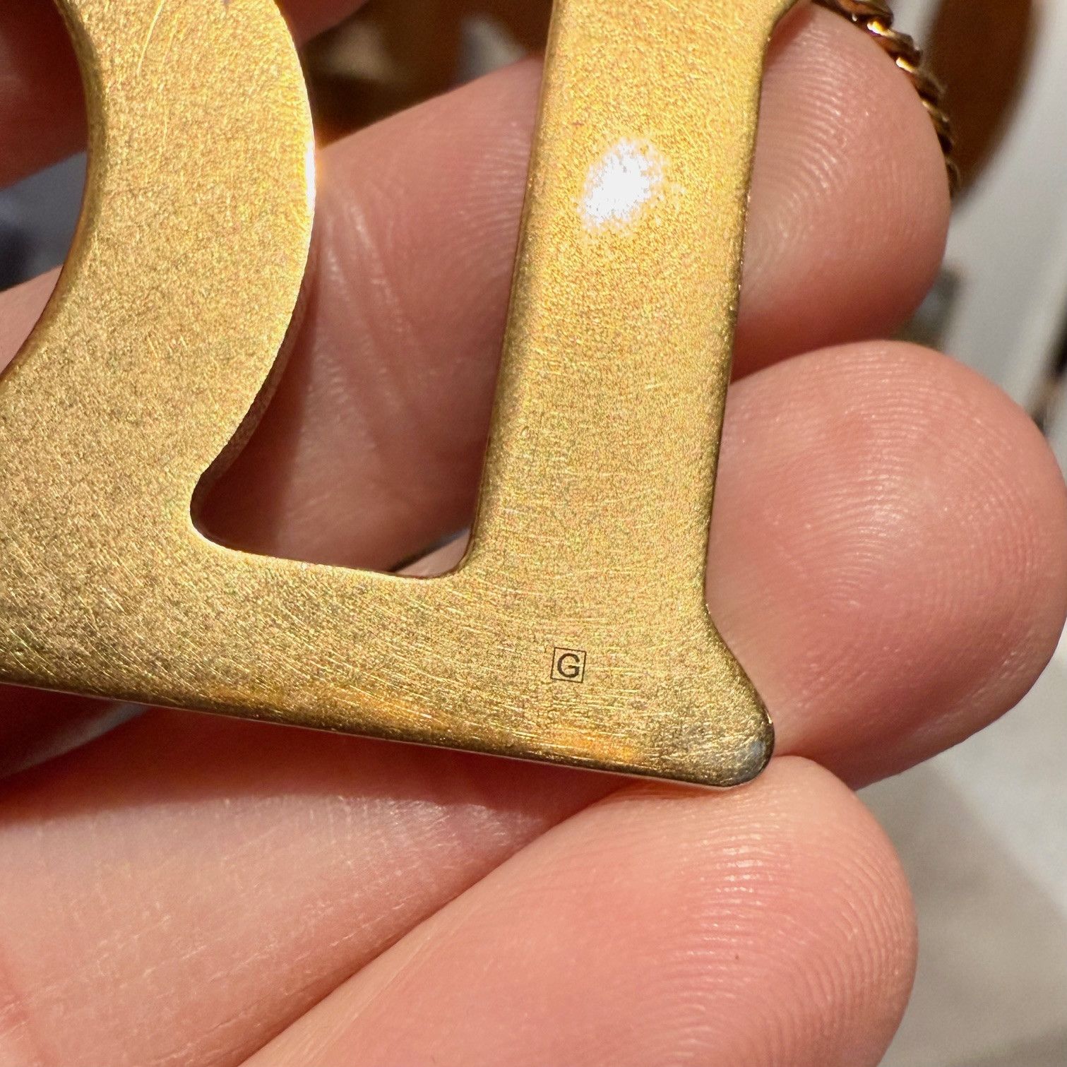 Gucci Gucci Crystal Multicolour LOVED Gold Chain Necklace Size ONE SIZE - 9 Thumbnail
