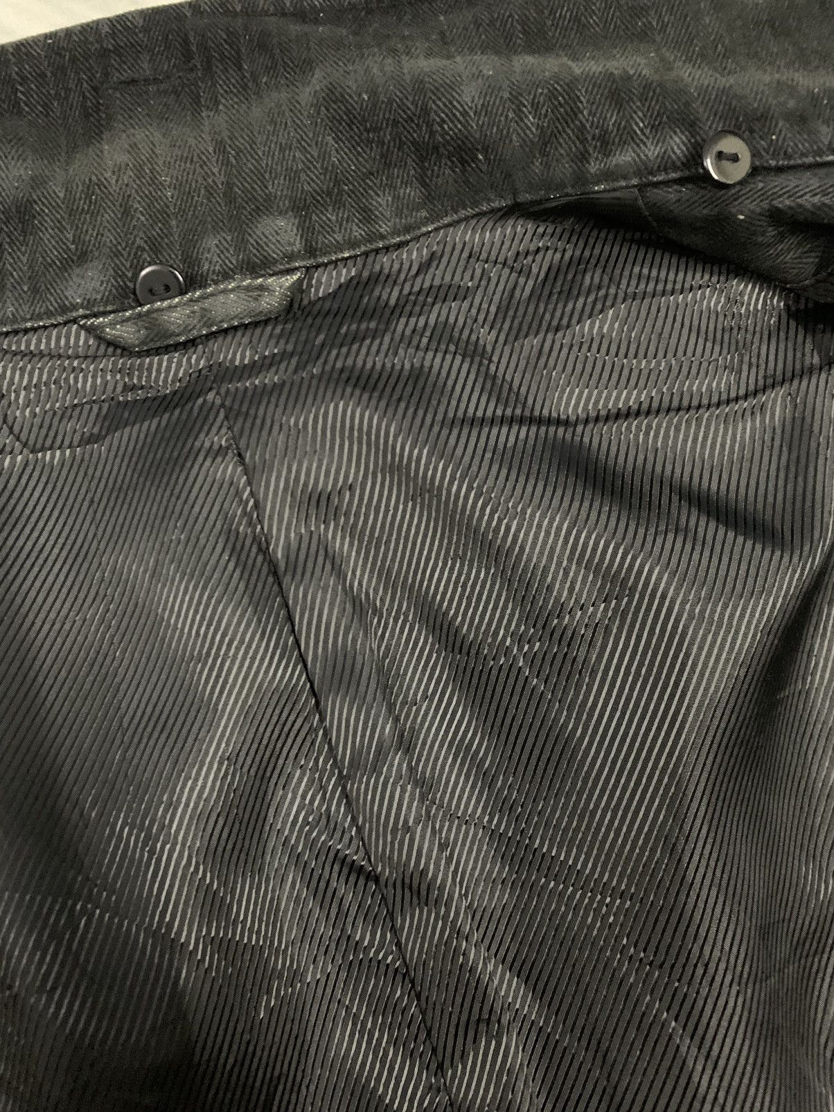 Kansai Yamamoto Kansai Yamamoto Buckle Collar Bondage Faded Denim Jacket Size US L / EU 52-54 / 3 - 17 Thumbnail