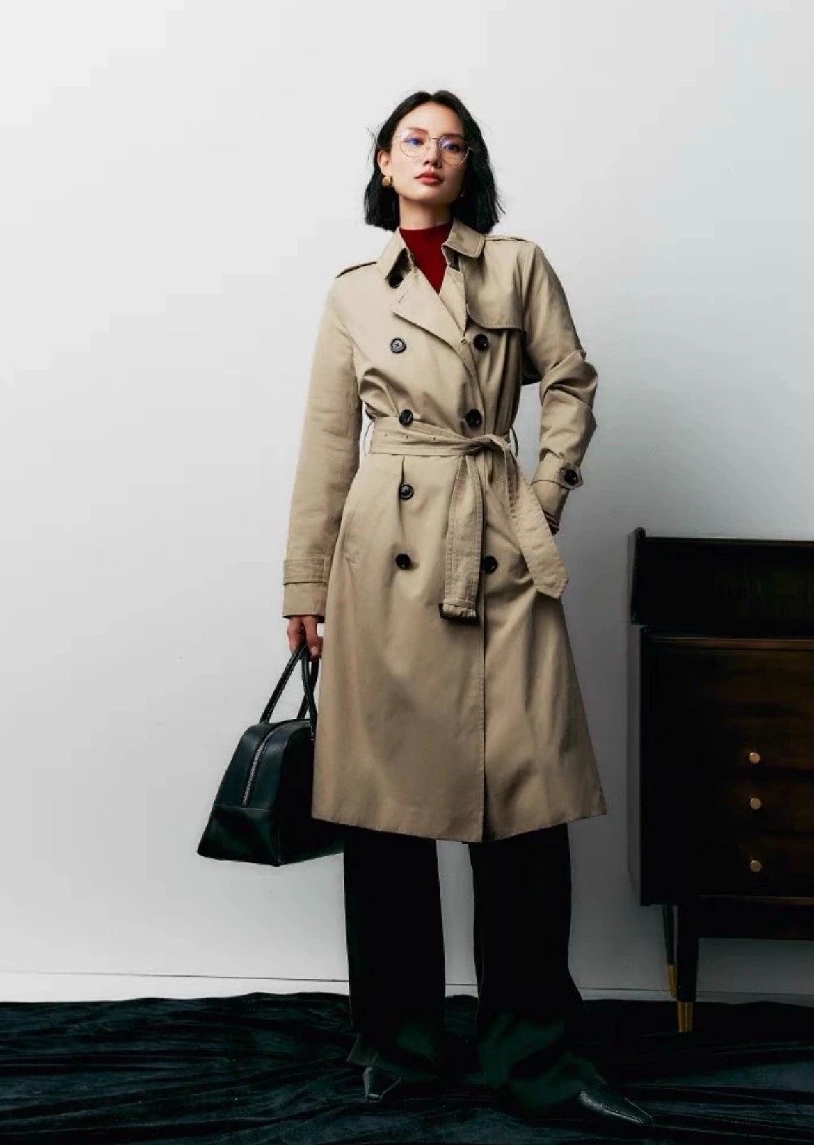 Burberry Burberry Classic Double-Breasted Khaki Trench Coat Size M / US 6-8 / IT 42-44 - 1 Thumbnail