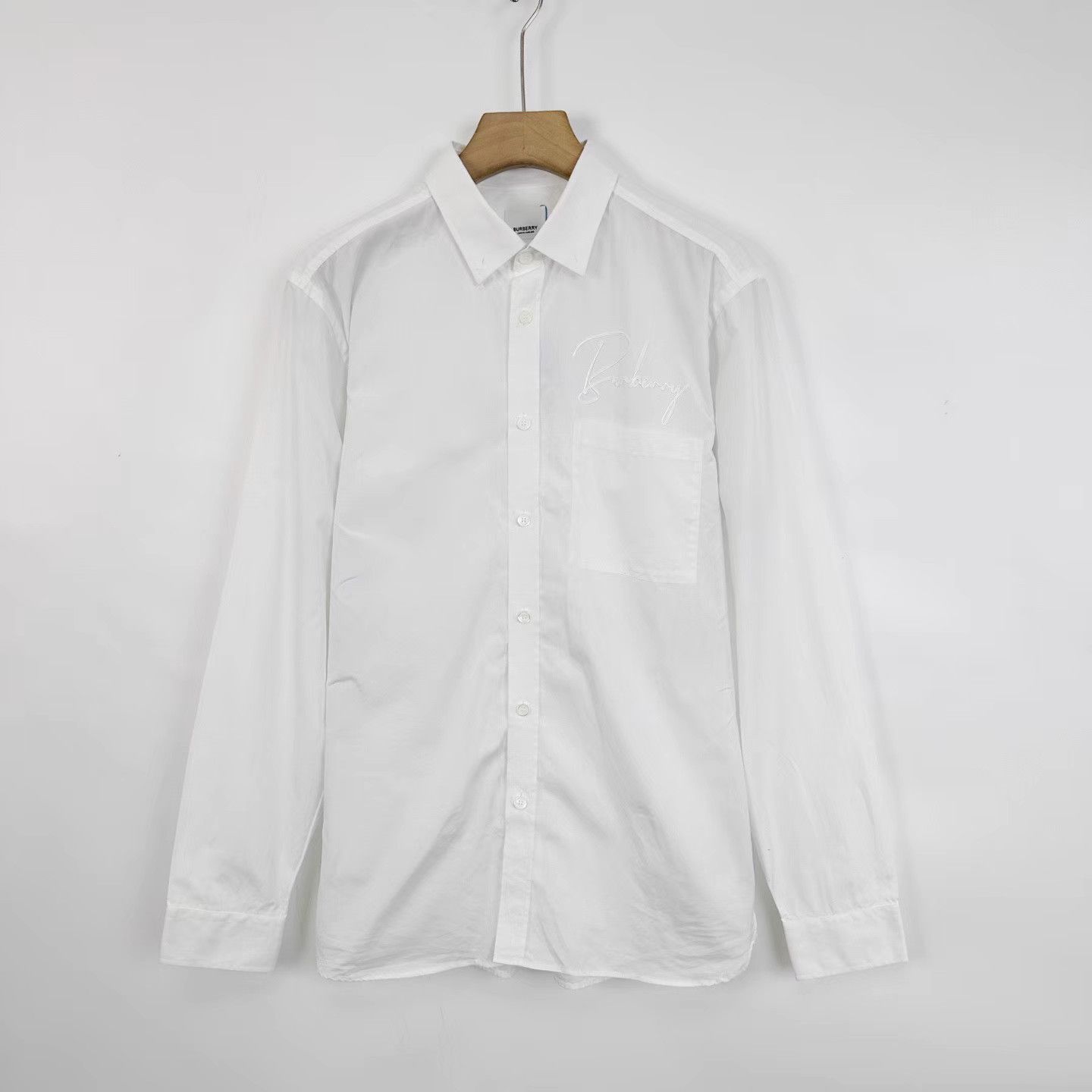 Burberry Burberry Chest Pocket Embroidered Logo Long Sleeve Shirt K12 Size US L / EU 52-54 / 3 - 1 Thumbnail