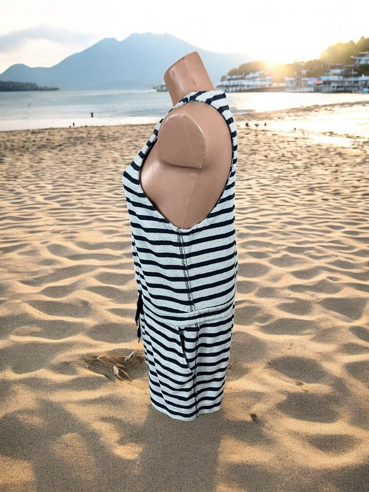 T by Alexander Wang T By Alexander Wang striped jumpsuit size M Size 28" / US 6 / IT 42 - 4 Thumbnail