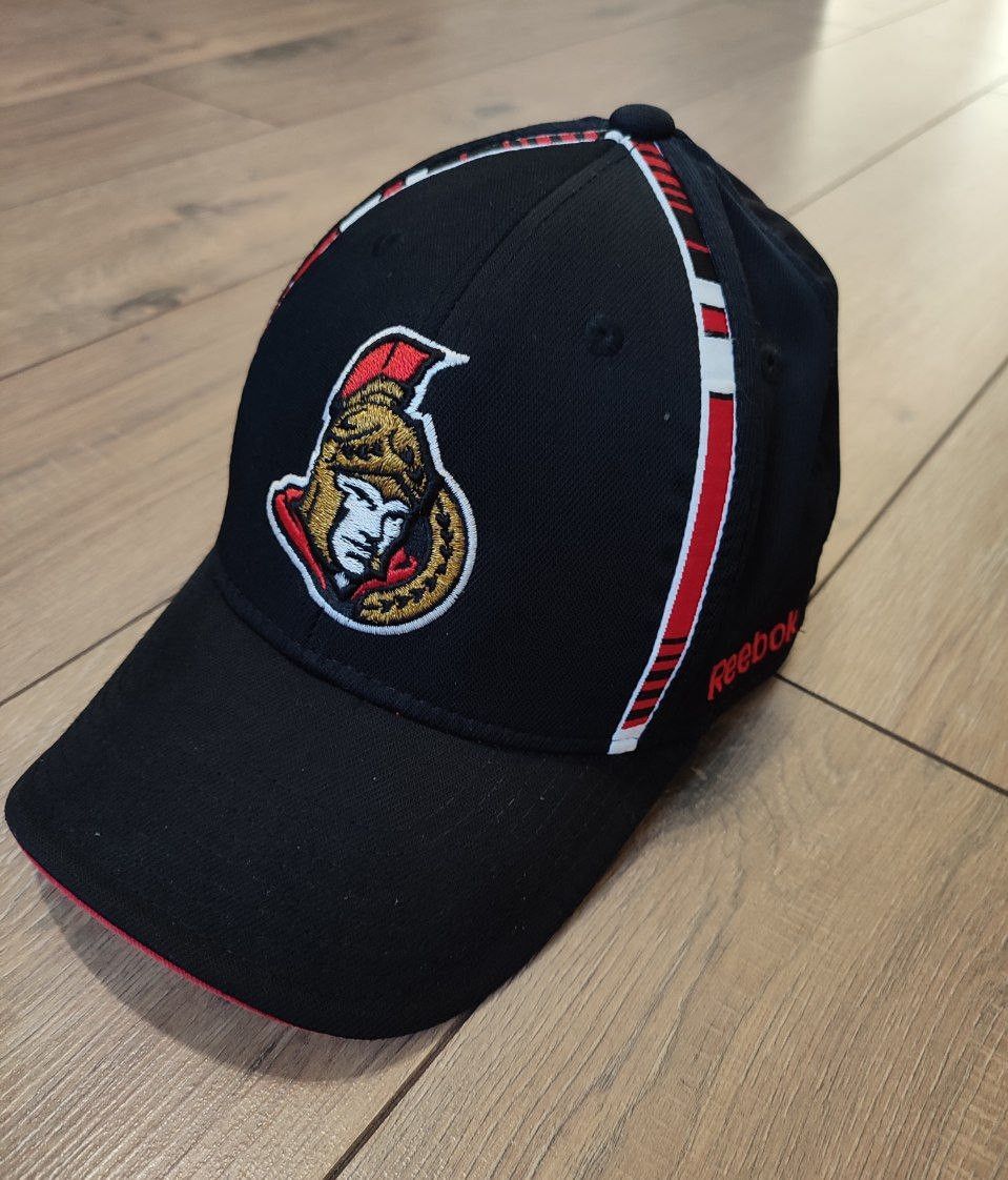 NHL Vintage Reebok Hat NHL Ottawa Senators Cap M sz Size ONE SIZE - 1 Thumbnail