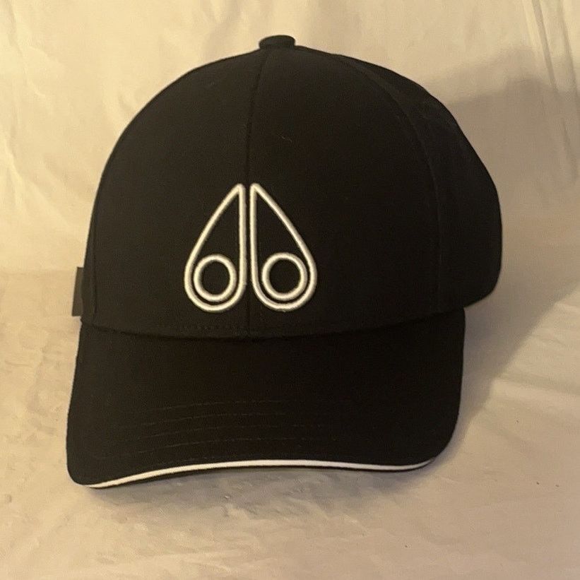 Moose Knuckles Moose Knuckles Hollow Logo Cap BLACK / 100% Cotton - OS NWT Size ONE SIZE - 16 Thumbnail