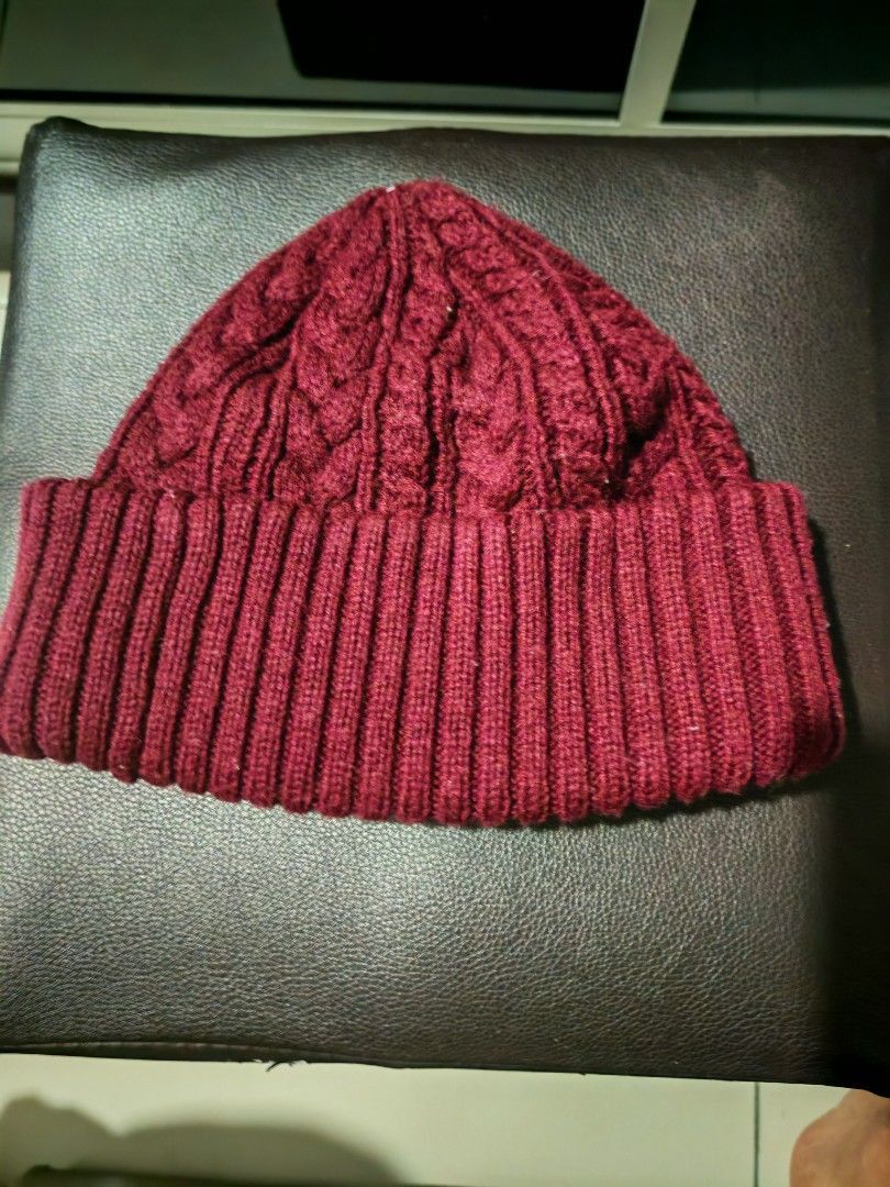 Lee Lee Burgundy Cable Knit Acrylic Watch Cap Beanie Size ONE SIZE - 2 Thumbnail