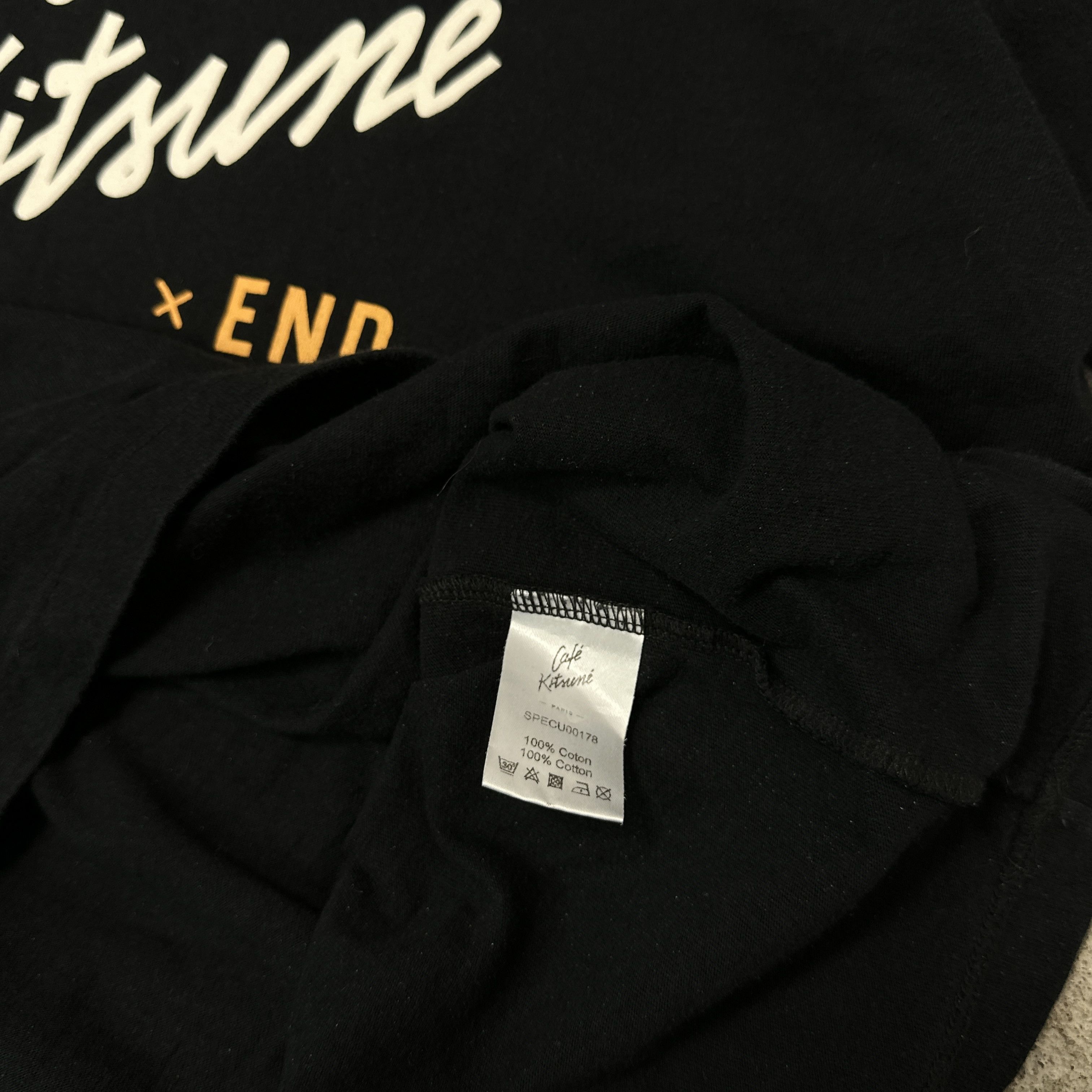 Maison Kitsune Vintage Casual Streetwear Maison Kitsune T-shirt Y2K Size US M / EU 48-50 / 2 - 4 Thumbnail