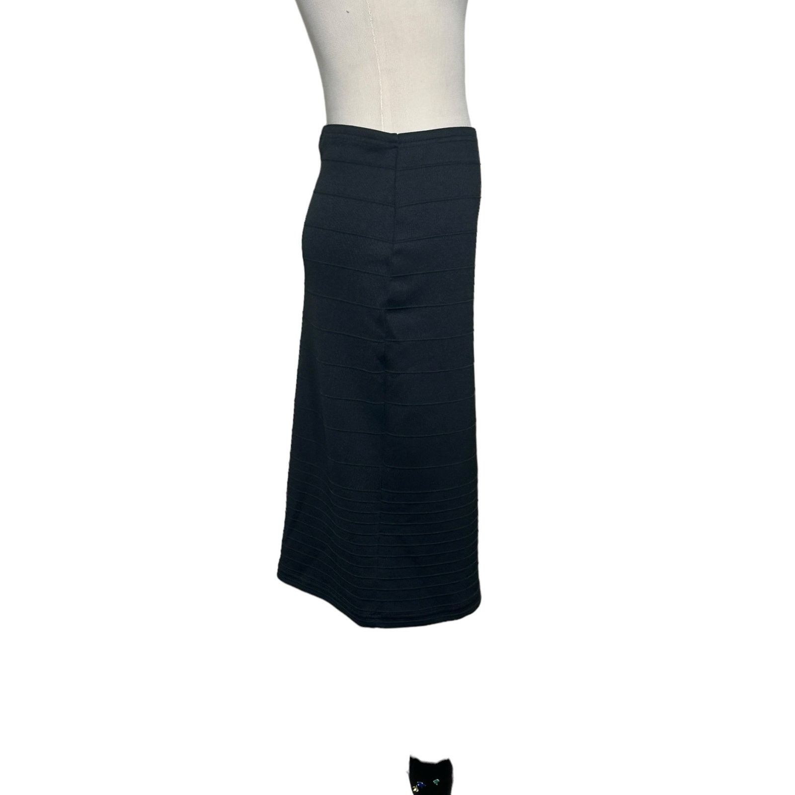 Topshop Topshop black tube midi pull on knit skirt size 4 Size 27" / US 4 / IT 40 - 8 Thumbnail
