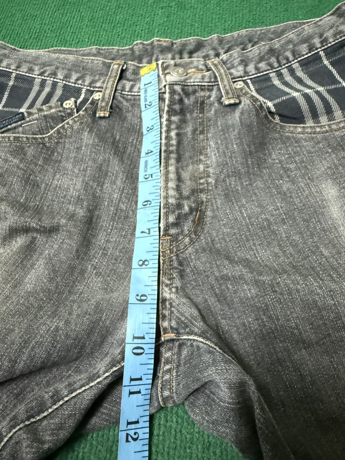 Burberry Vintage Burberry Jeans Pants rare distressed look a like Size US 32 / EU 48 - 14 Thumbnail