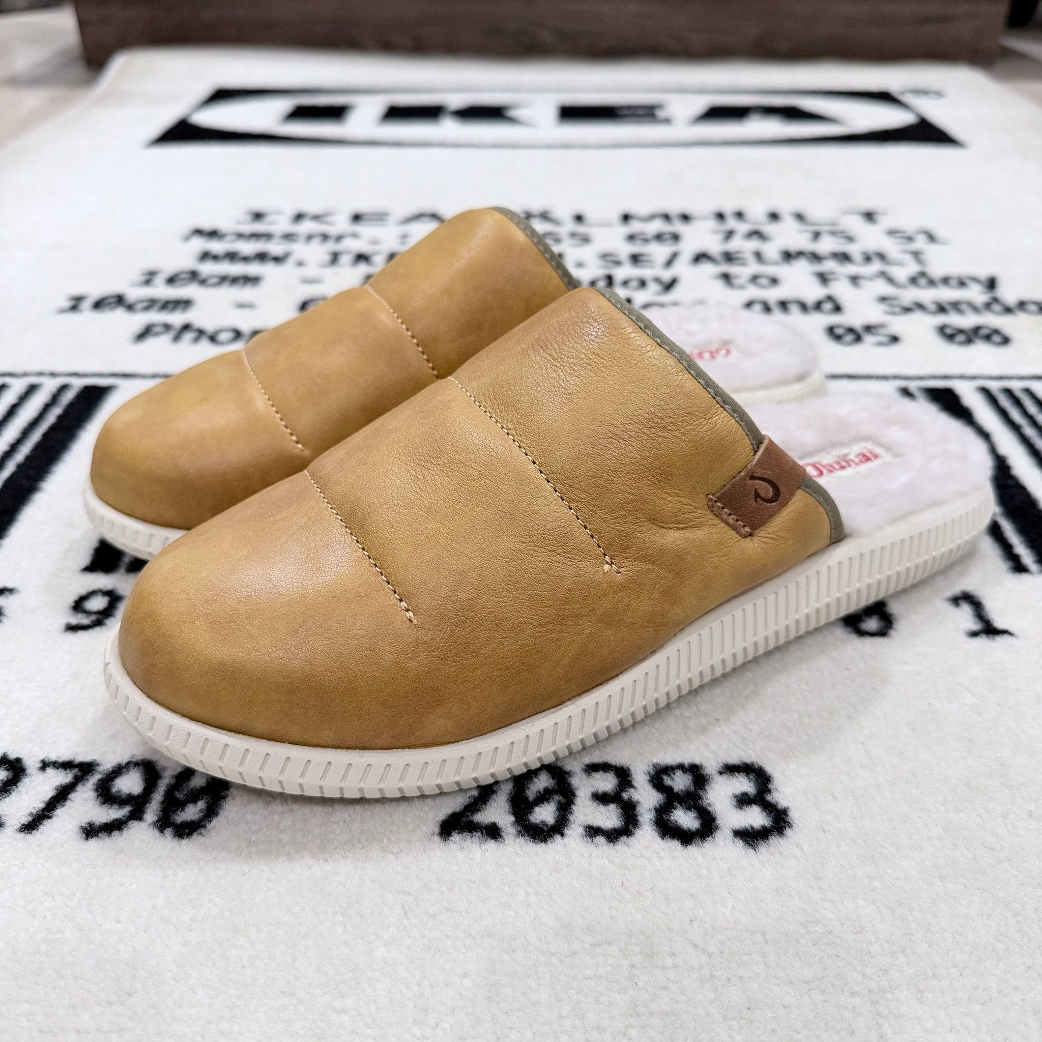 Olukai Olukai Mua’Ili Leather Slippers Shearling Lining Mule Size US 9 / EU 42 - 1 Thumbnail
