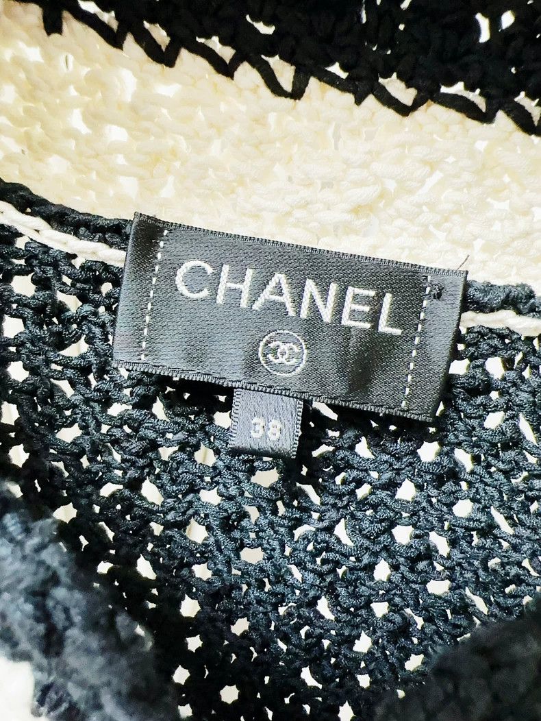Chanel Chanel Black and white color-blocked hollow woven cardigan Size XS / US 0-2 / IT 36-38 - 5 Thumbnail