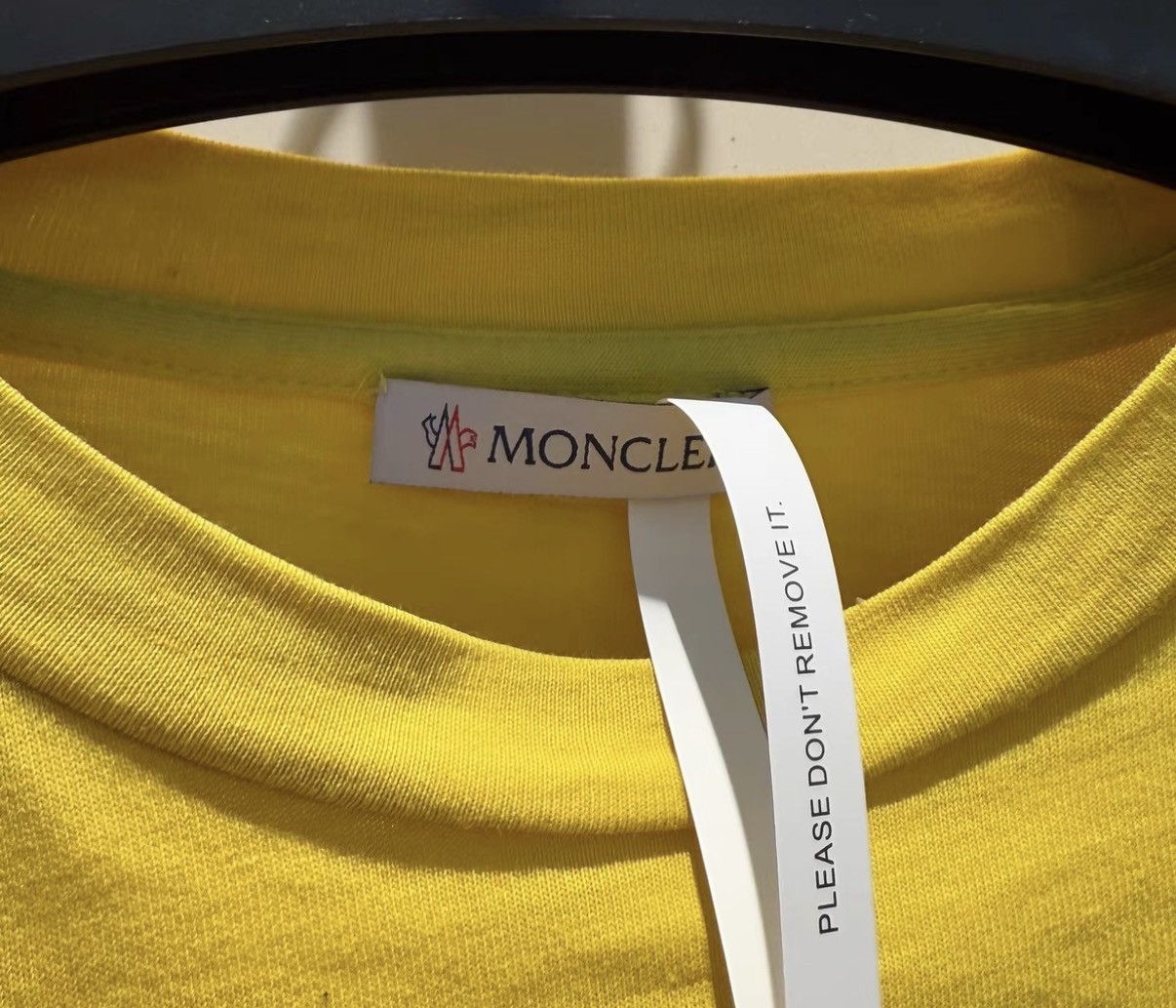 Moncler Moncler Classic Yellow Short Sleeve T-Shirt with Chest Logo Size US M / EU 48-50 / 2 - 3 Thumbnail