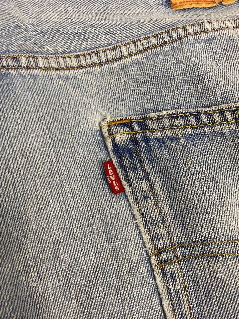 Levi's vintage levis 550 lightwash denim Size US 38 / EU 54 - 3 Thumbnail