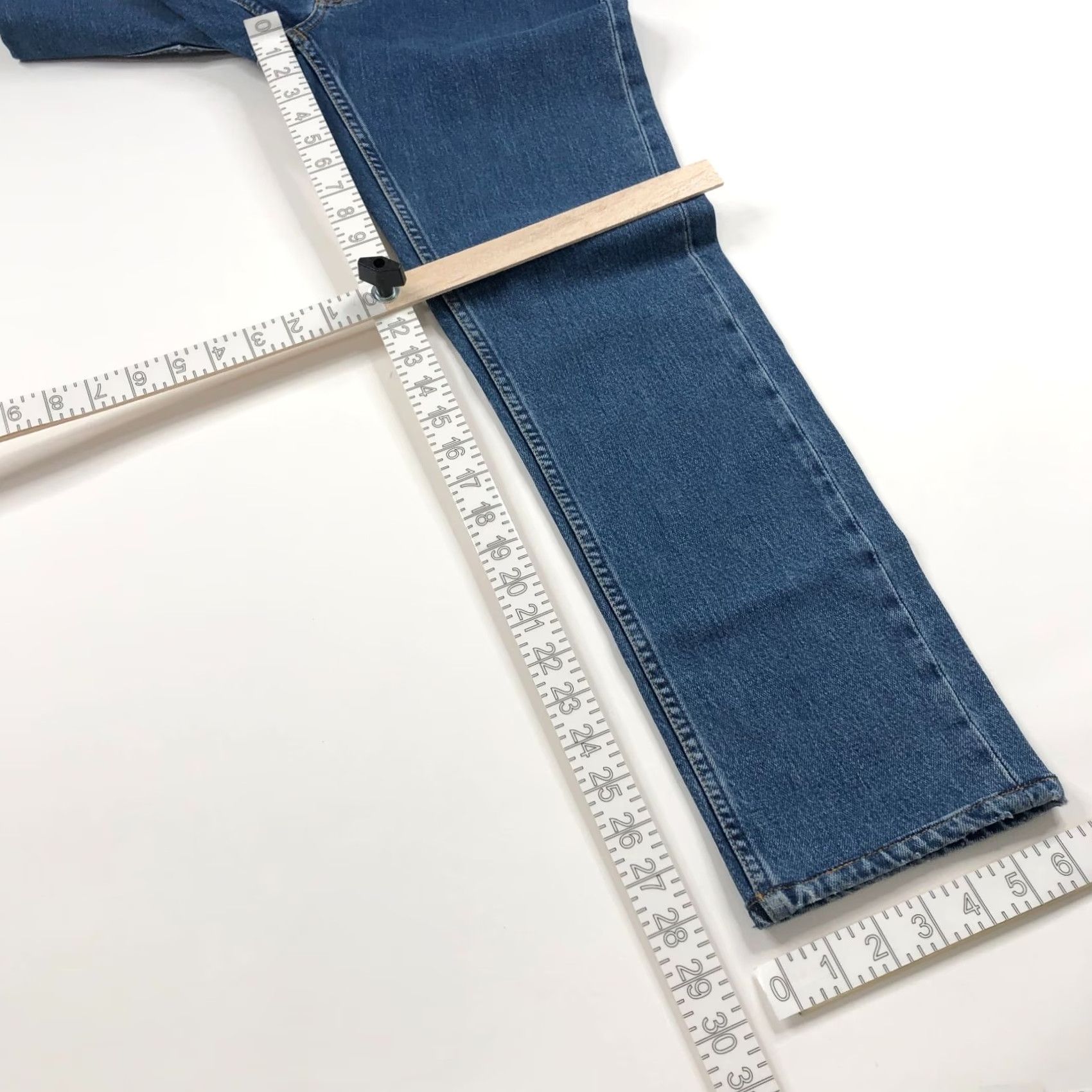 Nudie Jeans Nudie Jeans Lean Dean 30 Jeans Mid Rise Denim Blue 5-Pocket Regular Inseam 30in Men’s Vintage? No; 32W 28L Fits 32W 28L Blue Jeans Size US 30 / EU 46 - 6 Thumbnail