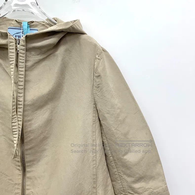 Prada Prada Khaki hooded drawstring zipper windbreaker jacket Size S / US 4 / IT 40 - 3 Thumbnail